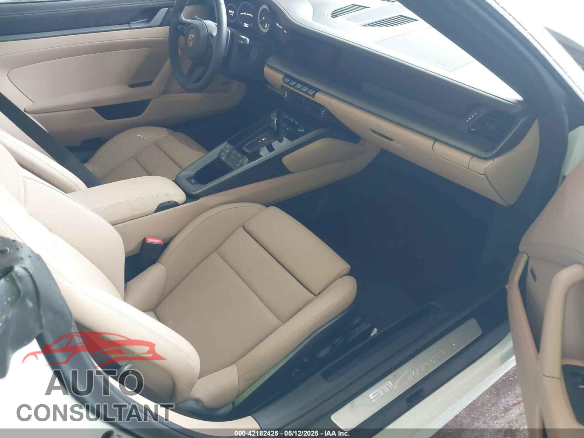 PORSCHE 911 2024 - WP0CA2A90RS238404
