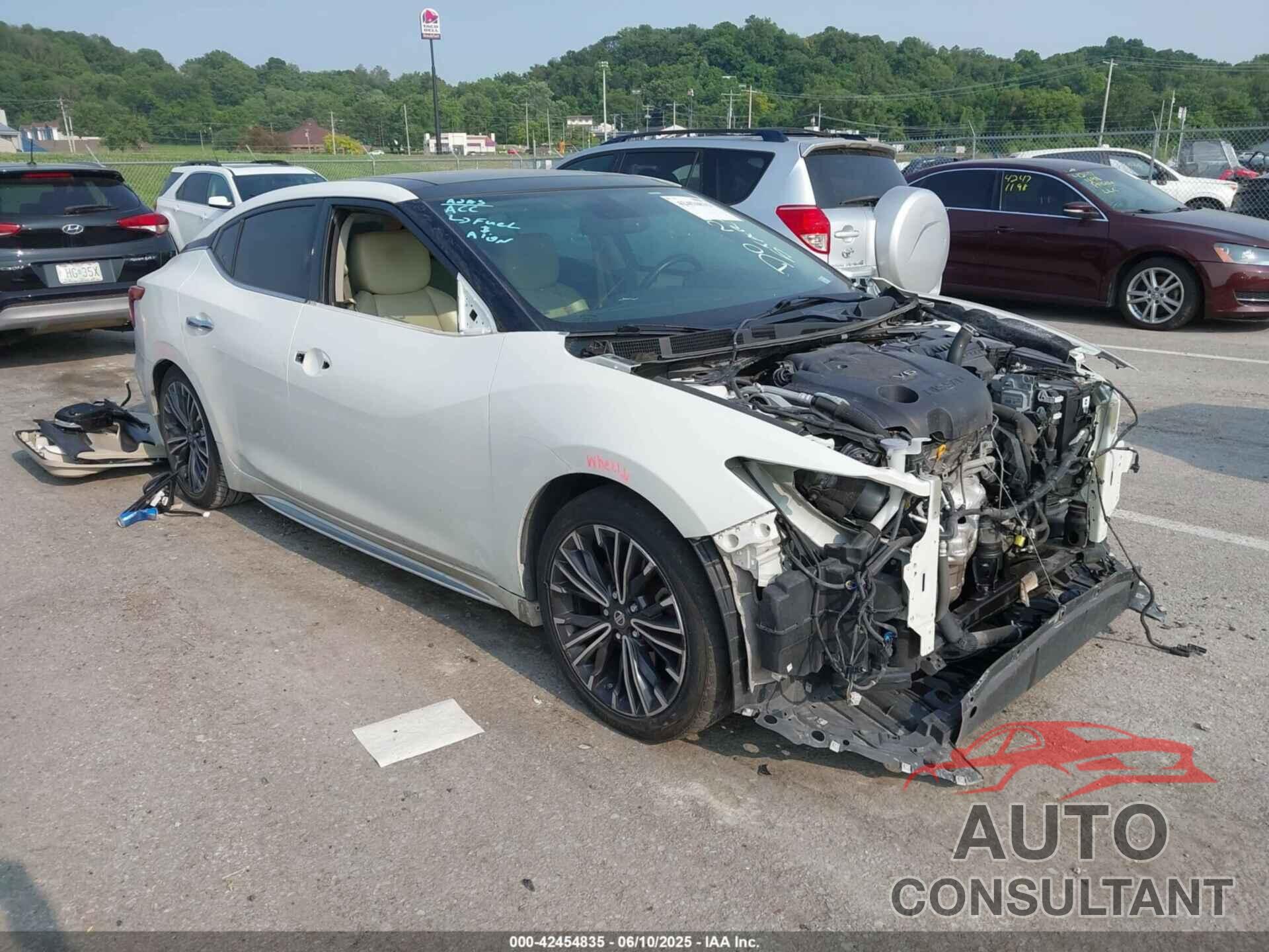 NISSAN MAXIMA 2018 - 1N4AA6APXJC400685