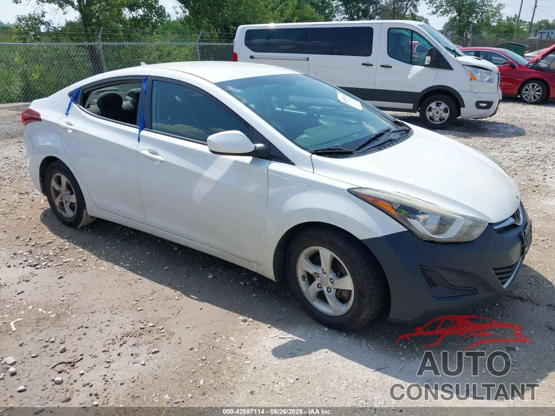 HYUNDAI ELANTRA 2015 - 5NPDH4AE3FH635379