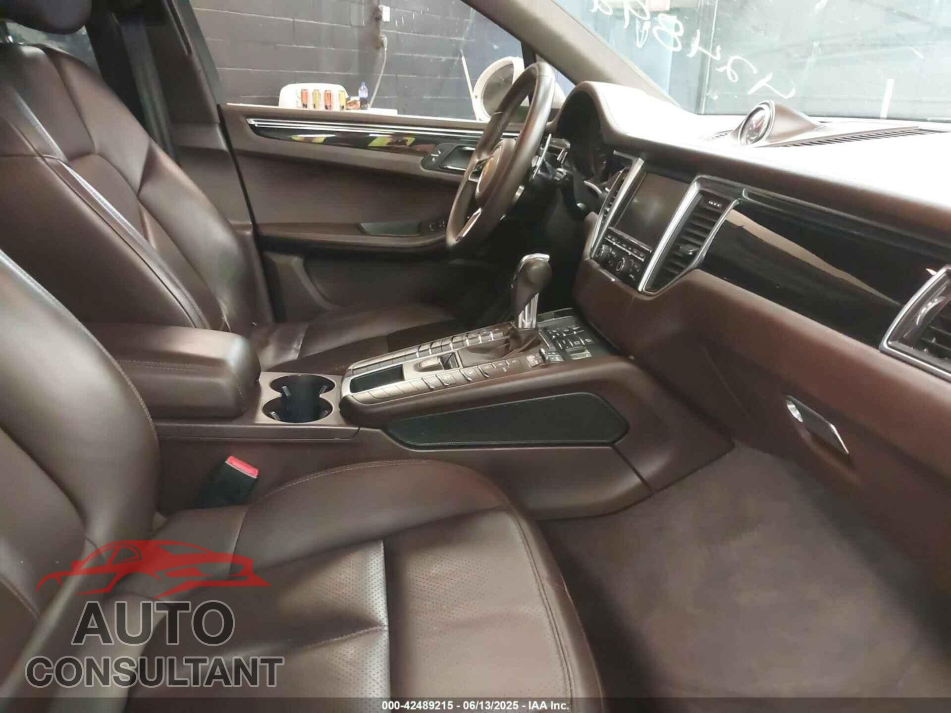 PORSCHE MACAN 2016 - WP1AB2A5XGLB43792