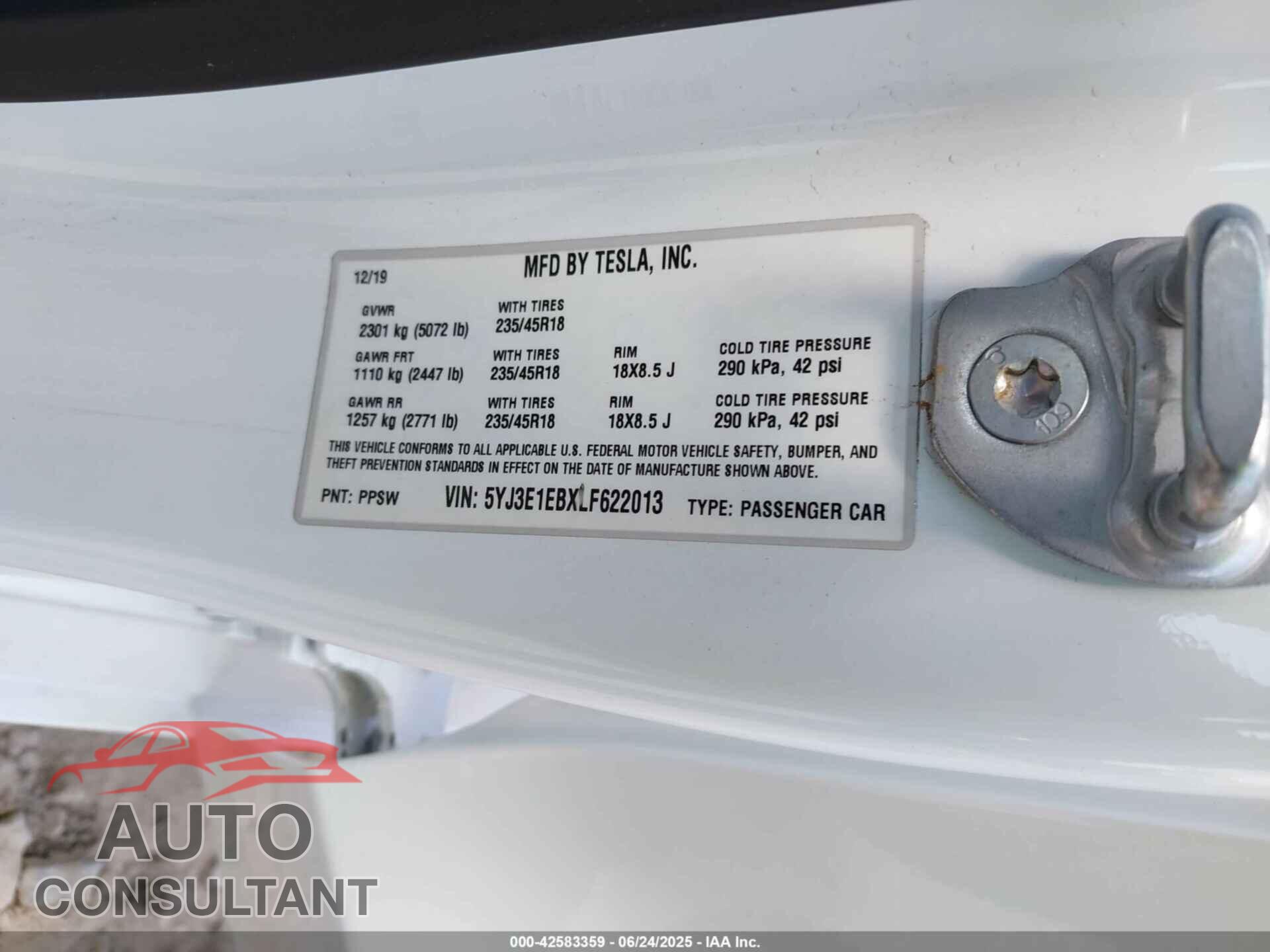 TESLA MODEL 3 2020 - 5YJ3E1EBXLF622013