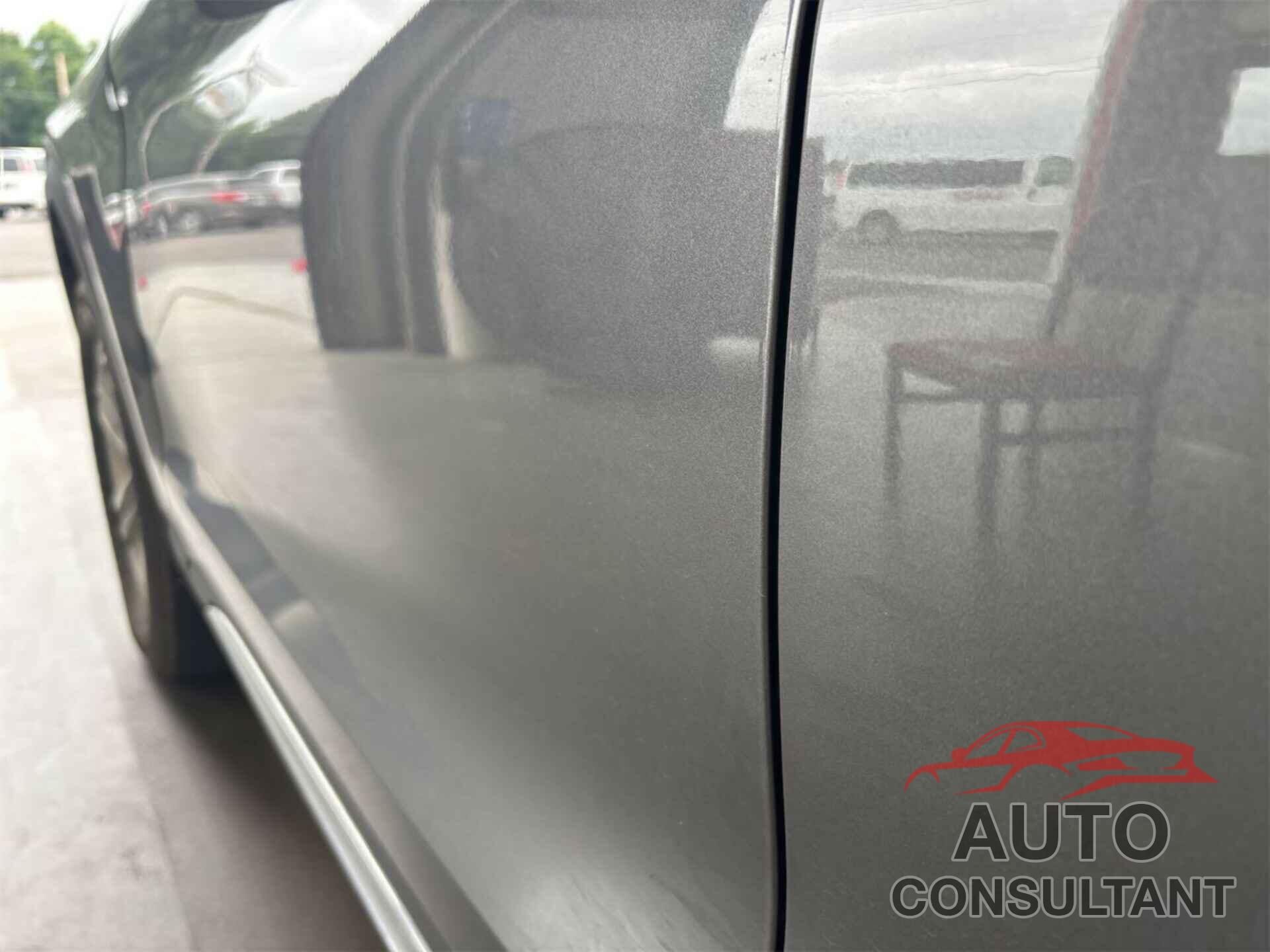 FORD EXPLORER 2022 - 1FMSK8DH9NGA51198