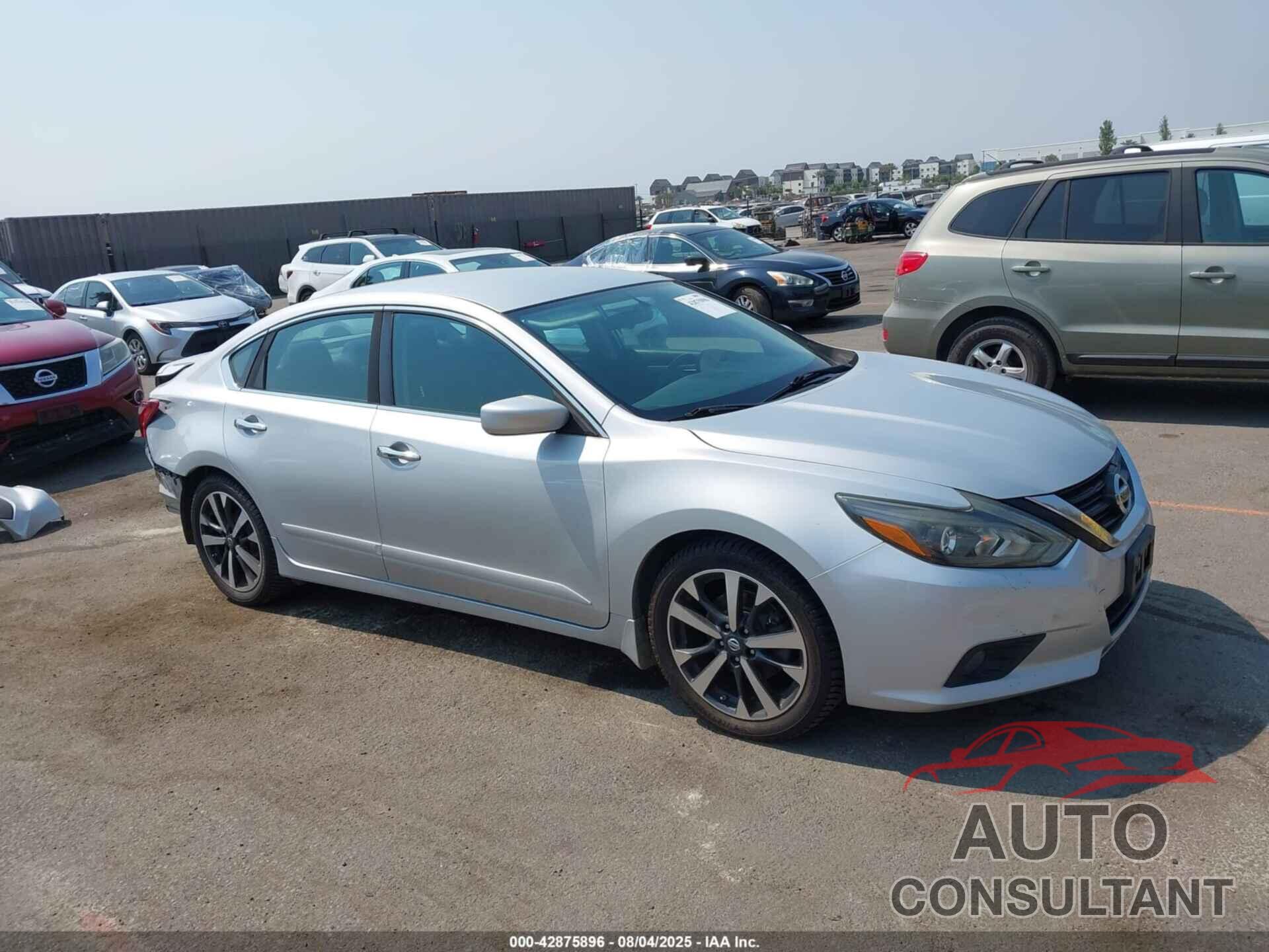 NISSAN ALTIMA 2017 - 1N4AL3AP8HN324763