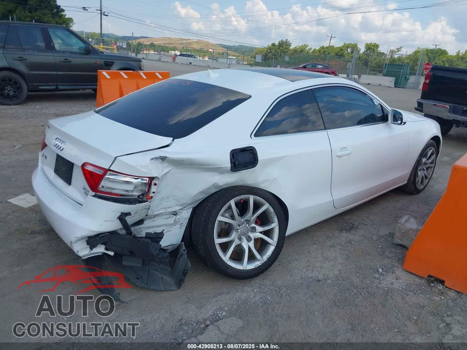 AUDI A5 2012 - WAUCFAFRXCA002986