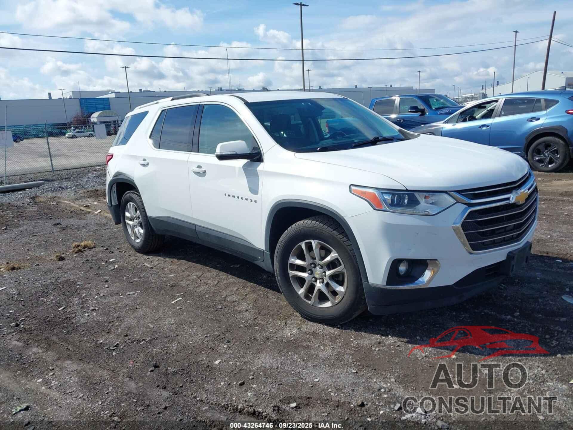 CHEVROLET TRAVERSE 2018 - 1GNEVGKW1JJ116022