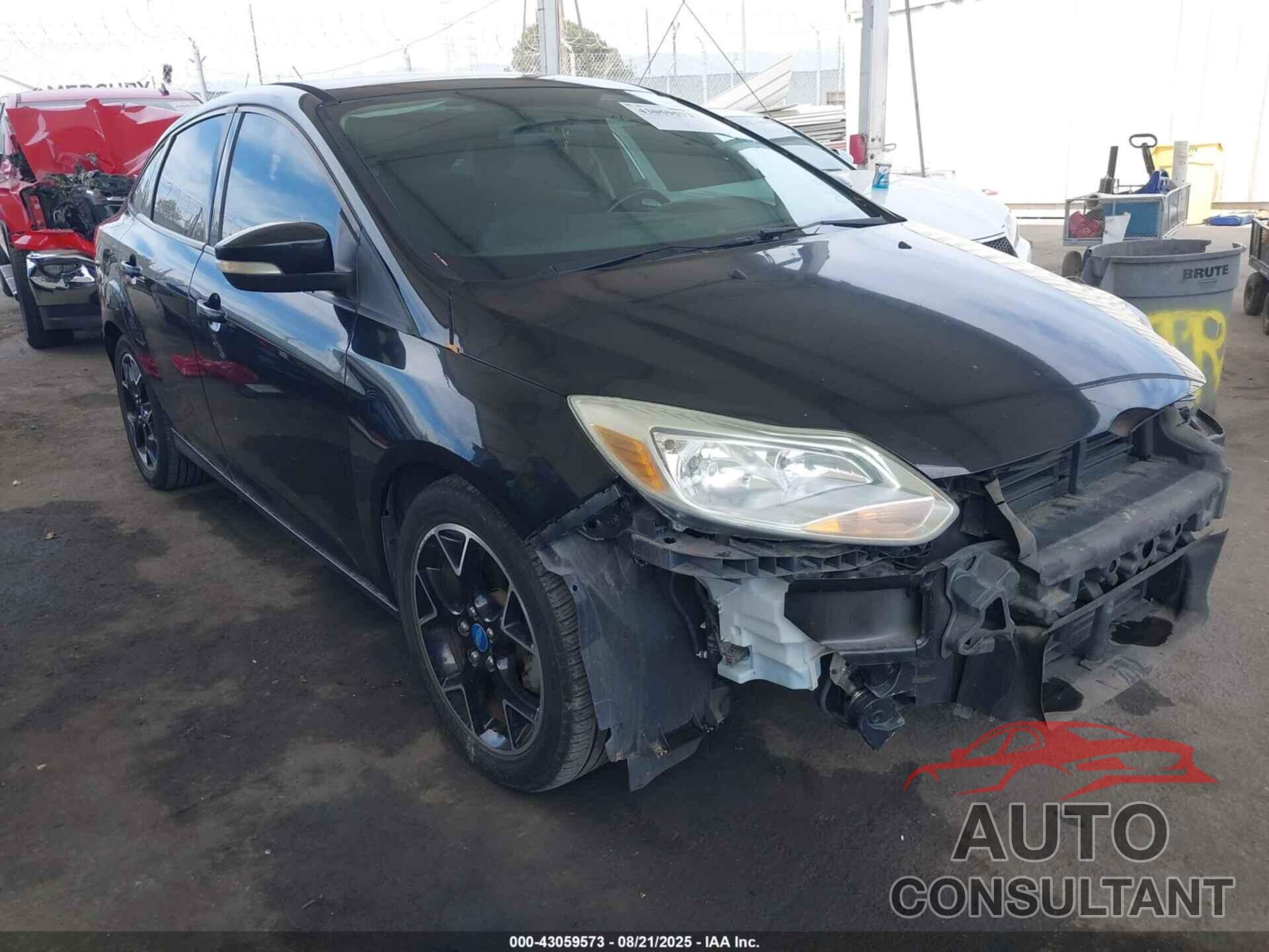 FORD FOCUS 2013 - 1FADP3F25DL210935