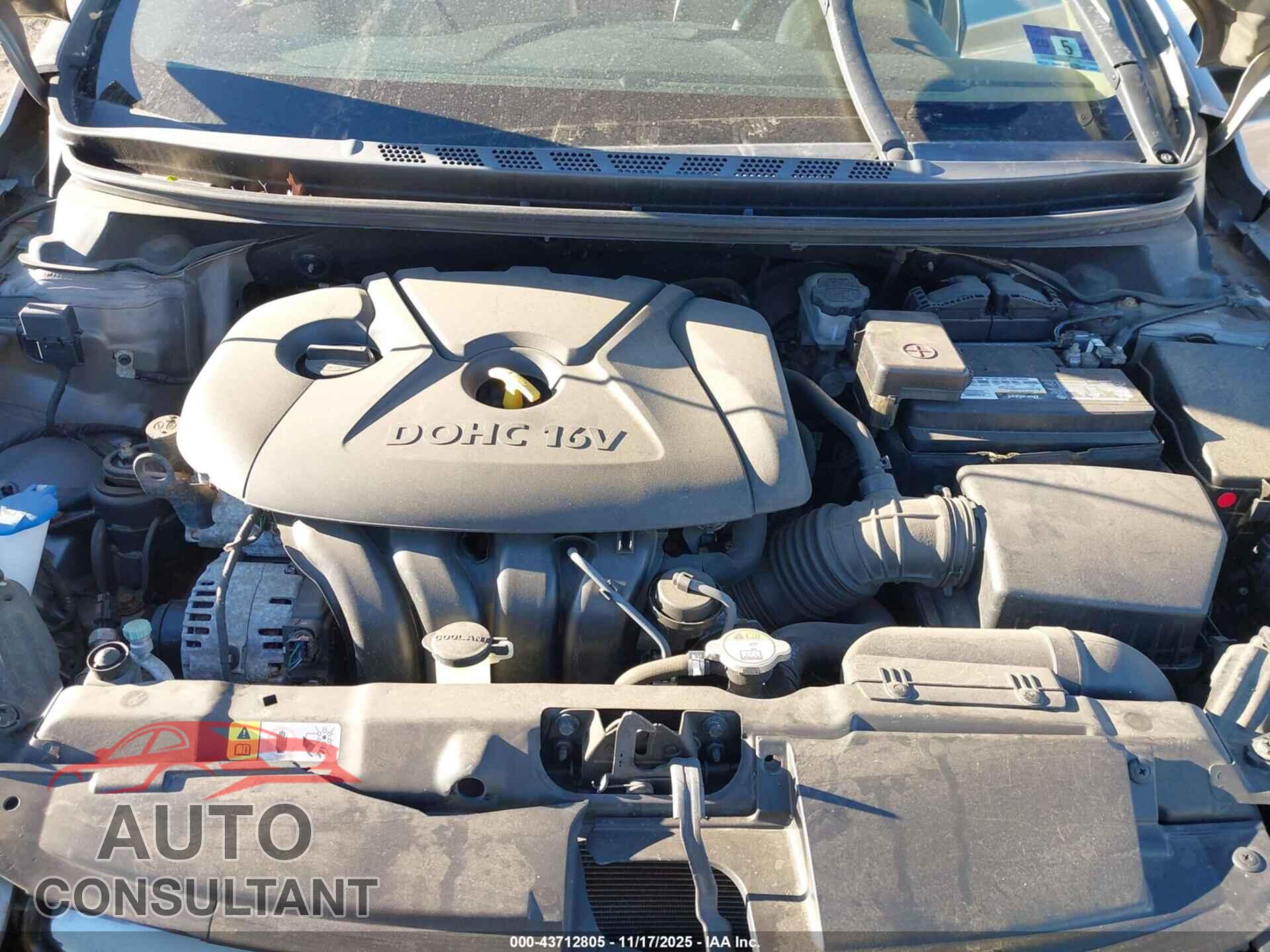 HYUNDAI ELANTRA 2013 - 5NPDH4AE4DH391447