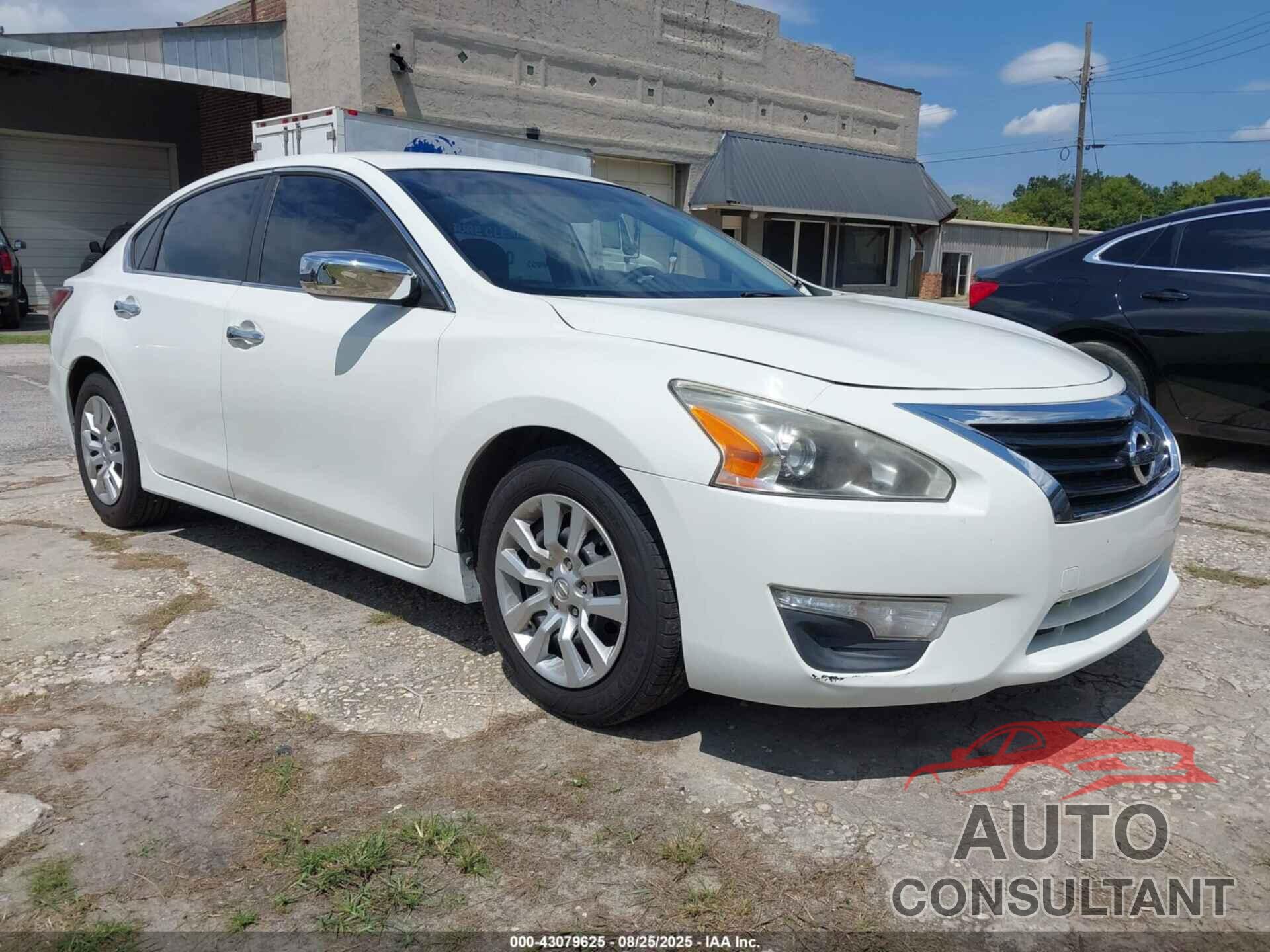 NISSAN ALTIMA 2015 - 1N4AL3AP9FC280877
