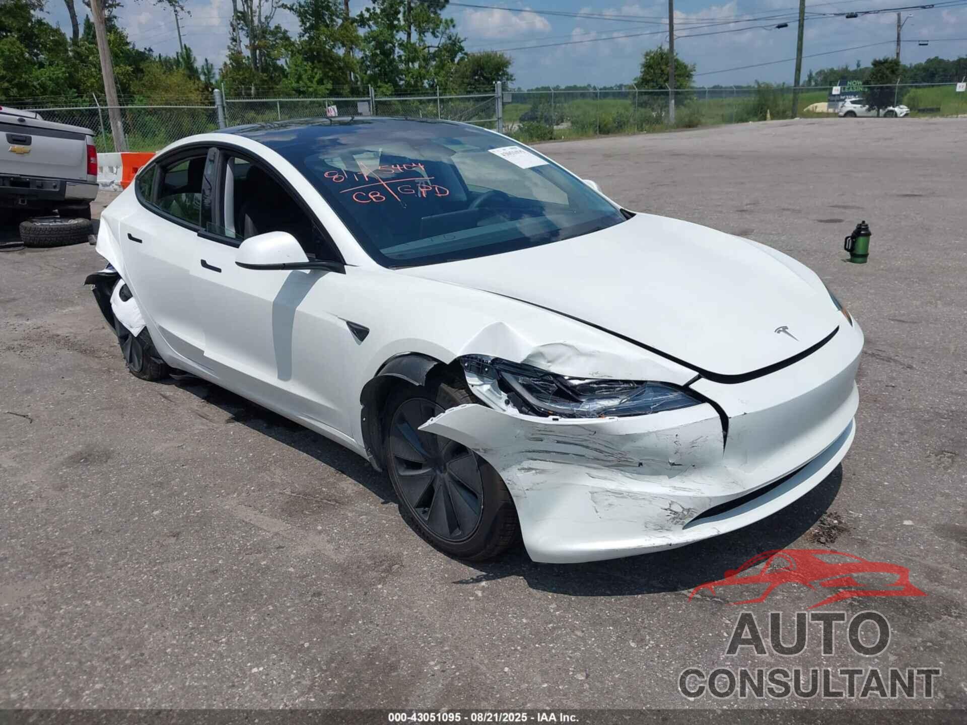 TESLA MODEL 3 2025 - 5YJ3E1EA8SF897451