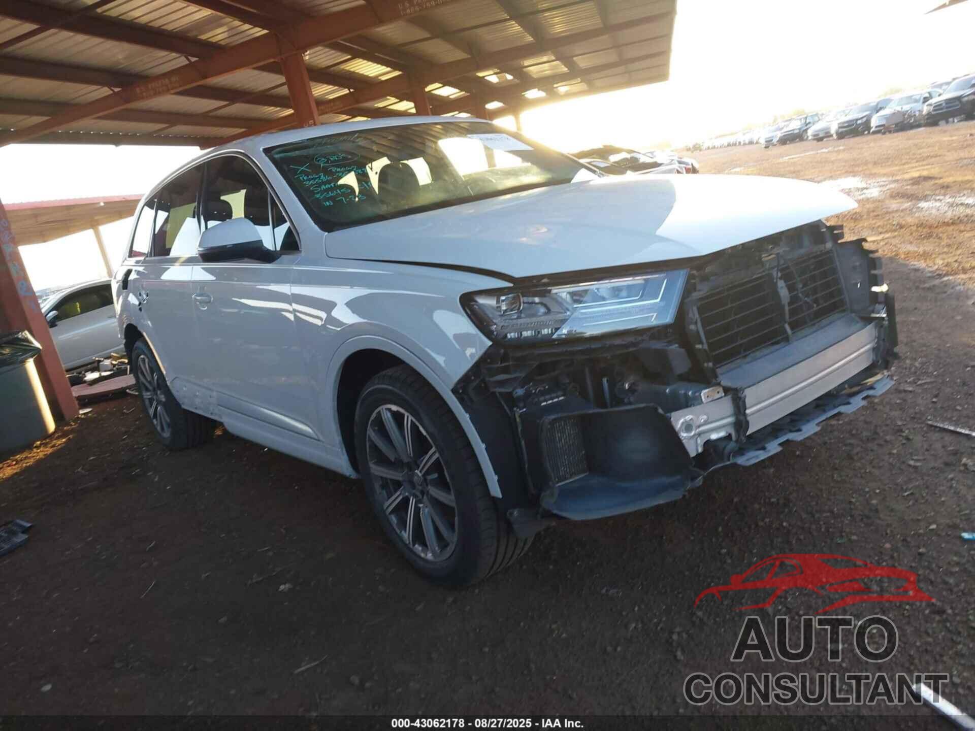 AUDI Q7 2018 - WA1VAAF79JD044421