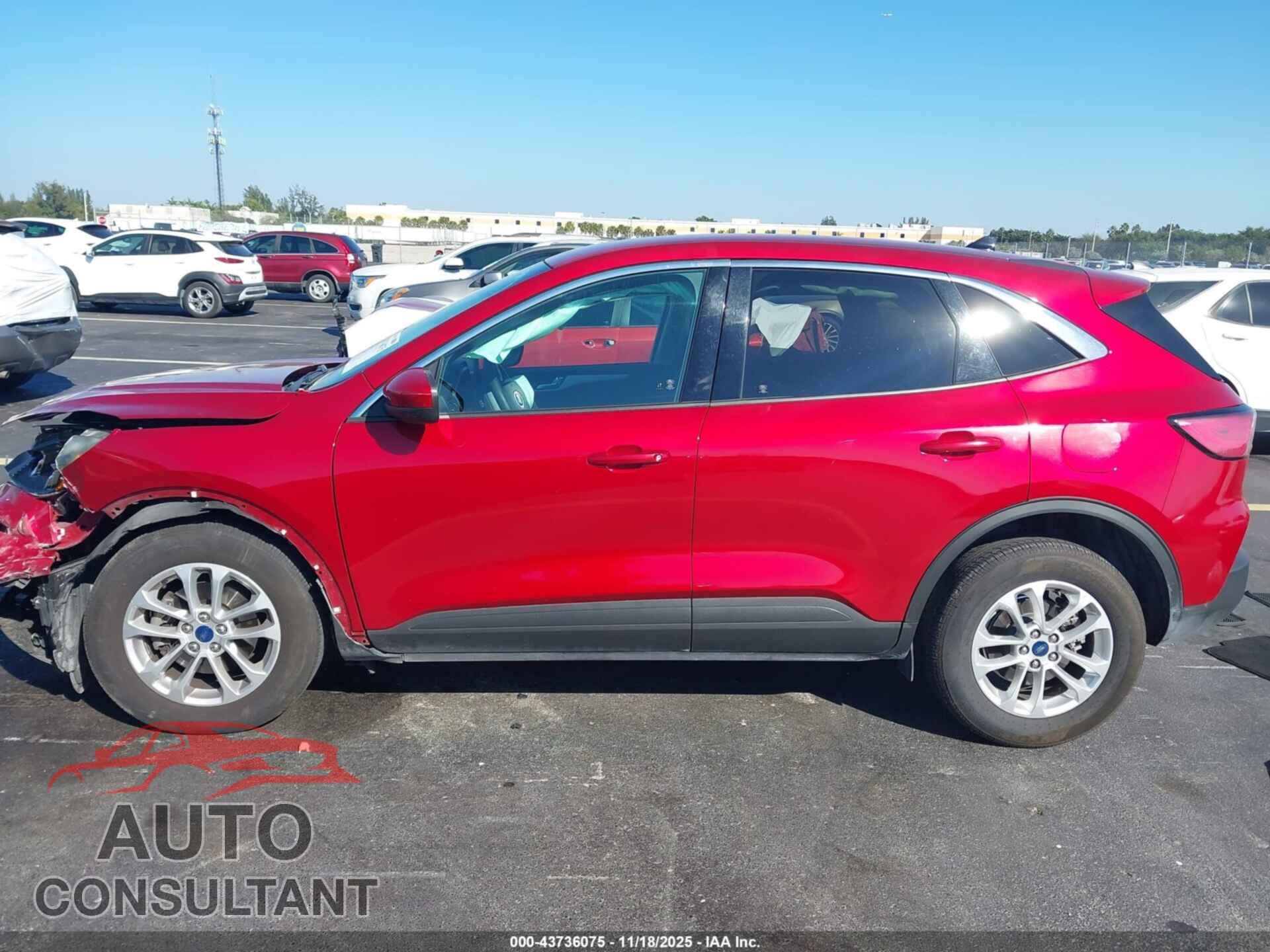 FORD ESCAPE 2020 - 1FMCU9G67LUA45977