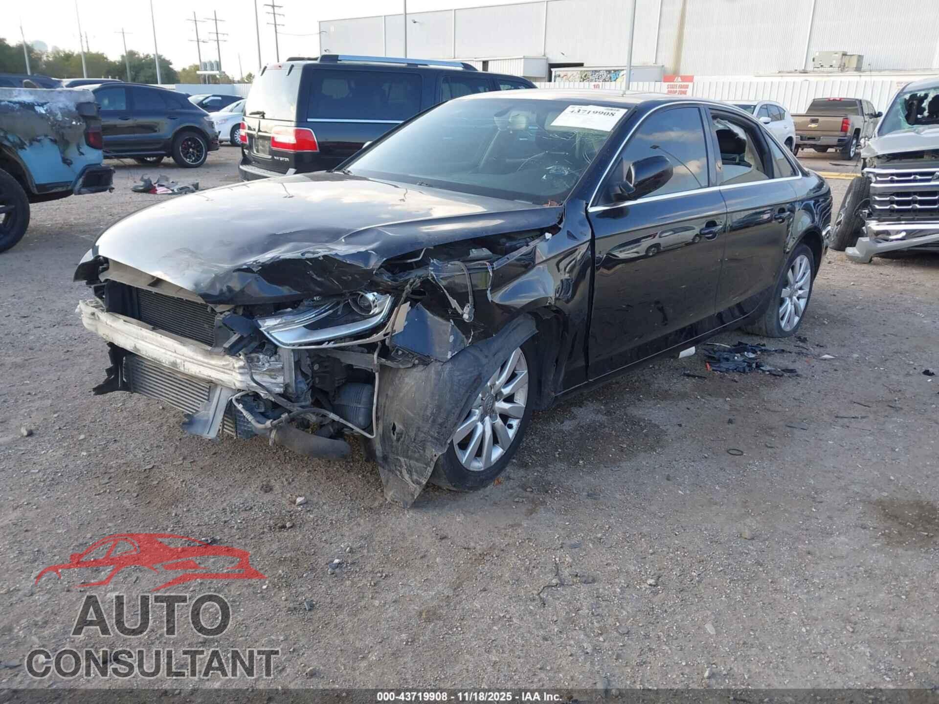 AUDI A4 2013 - WAUBFAFL6DN004686