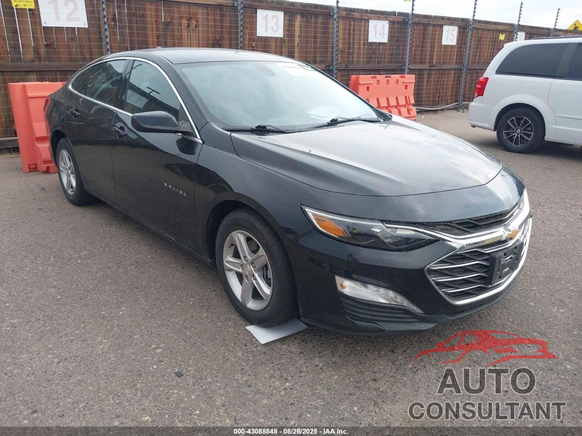 CHEVROLET MALIBU 2022 - 1G1ZD5STXNF178835