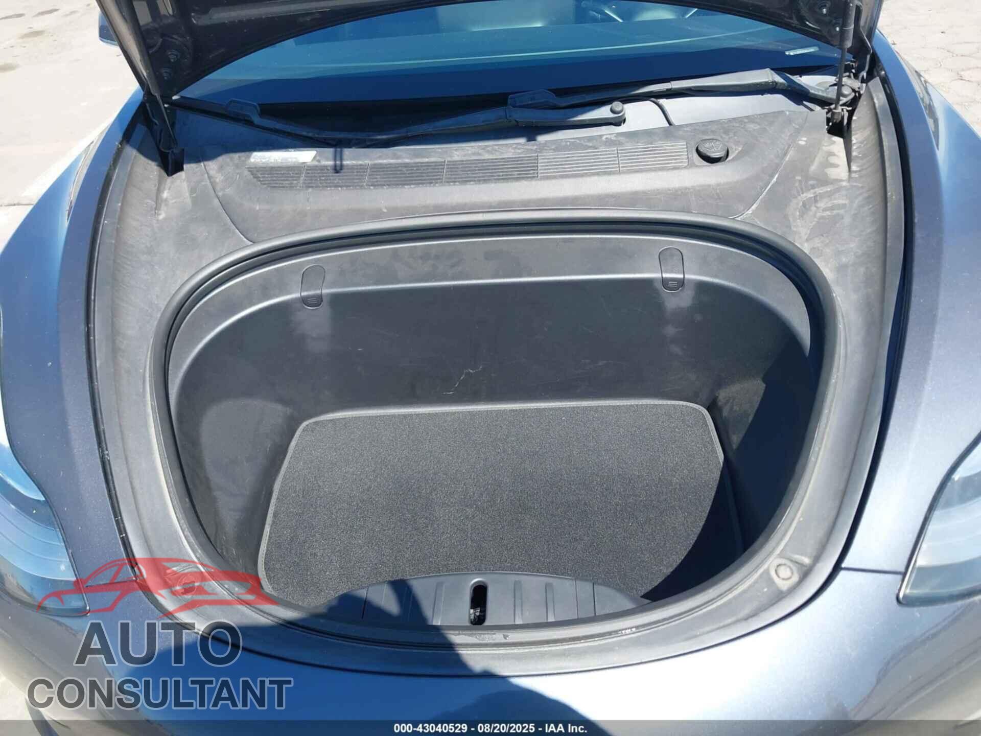 TESLA MODEL 3 2018 - 5YJ3E1EA2JF041982