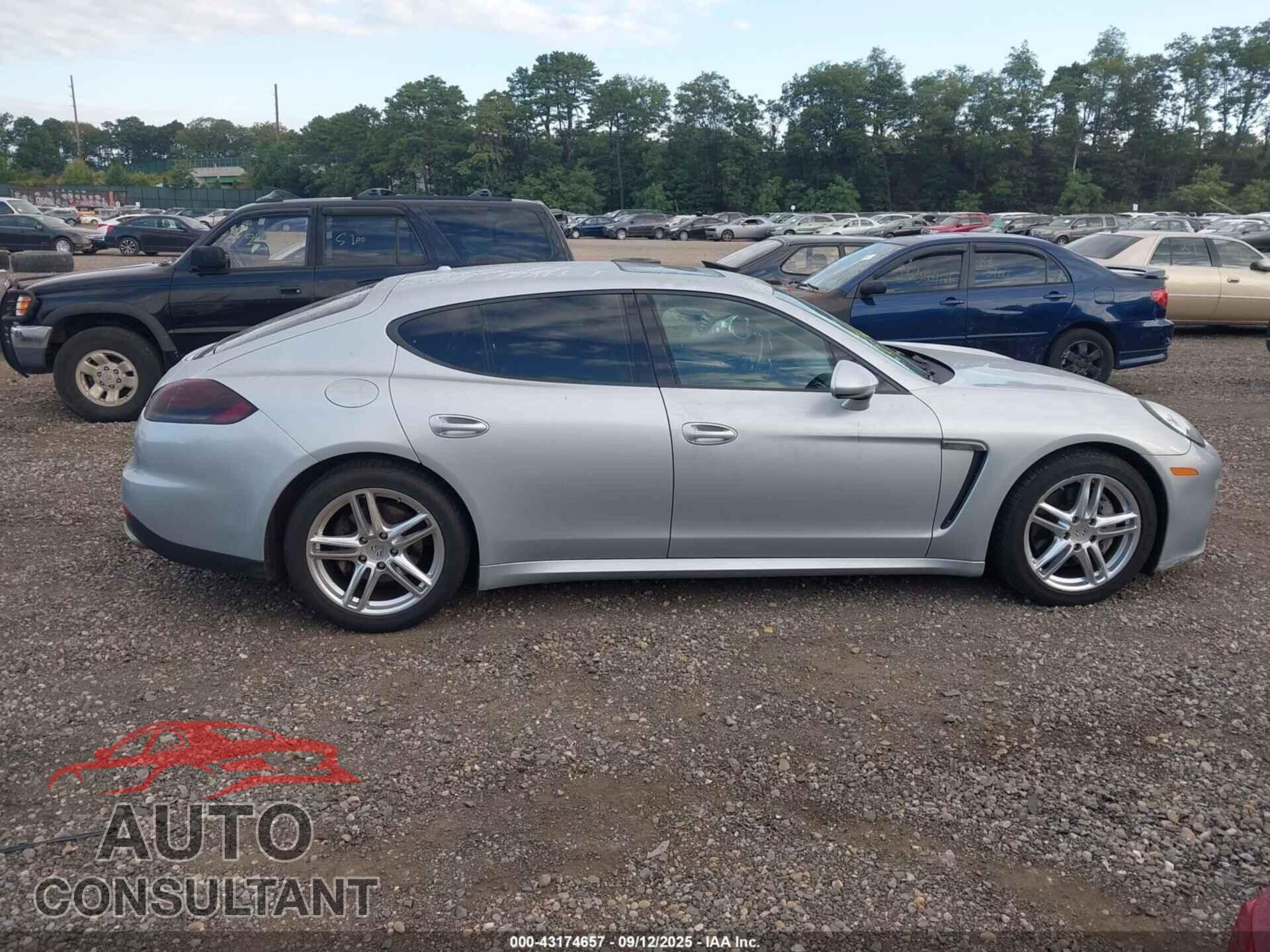 PORSCHE PANAMERA 2014 - WP0AA2A7XEL009657