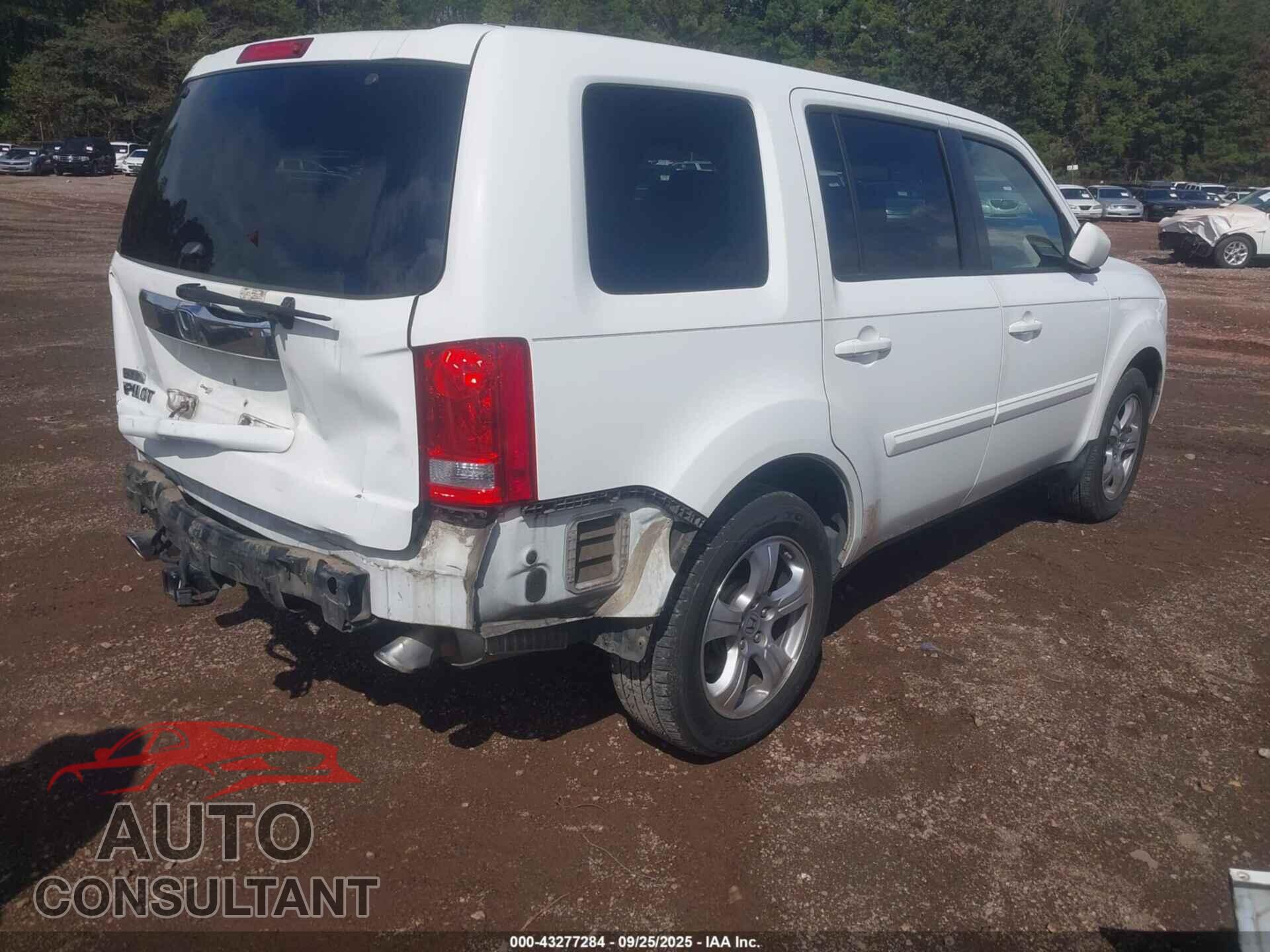 HONDA PILOT 2013 - 5FNYF3H55DB013627