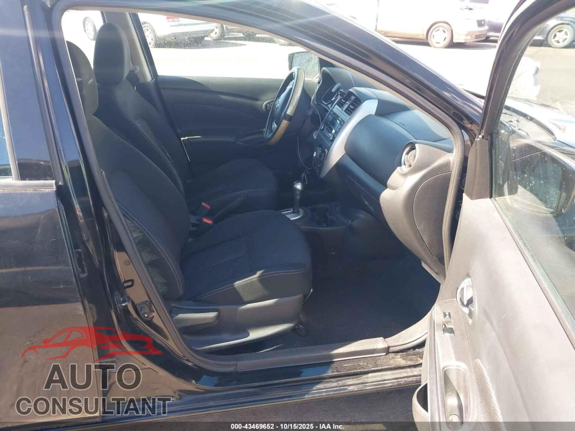 NISSAN VERSA 2017 - 3N1CN7AP3HL824384