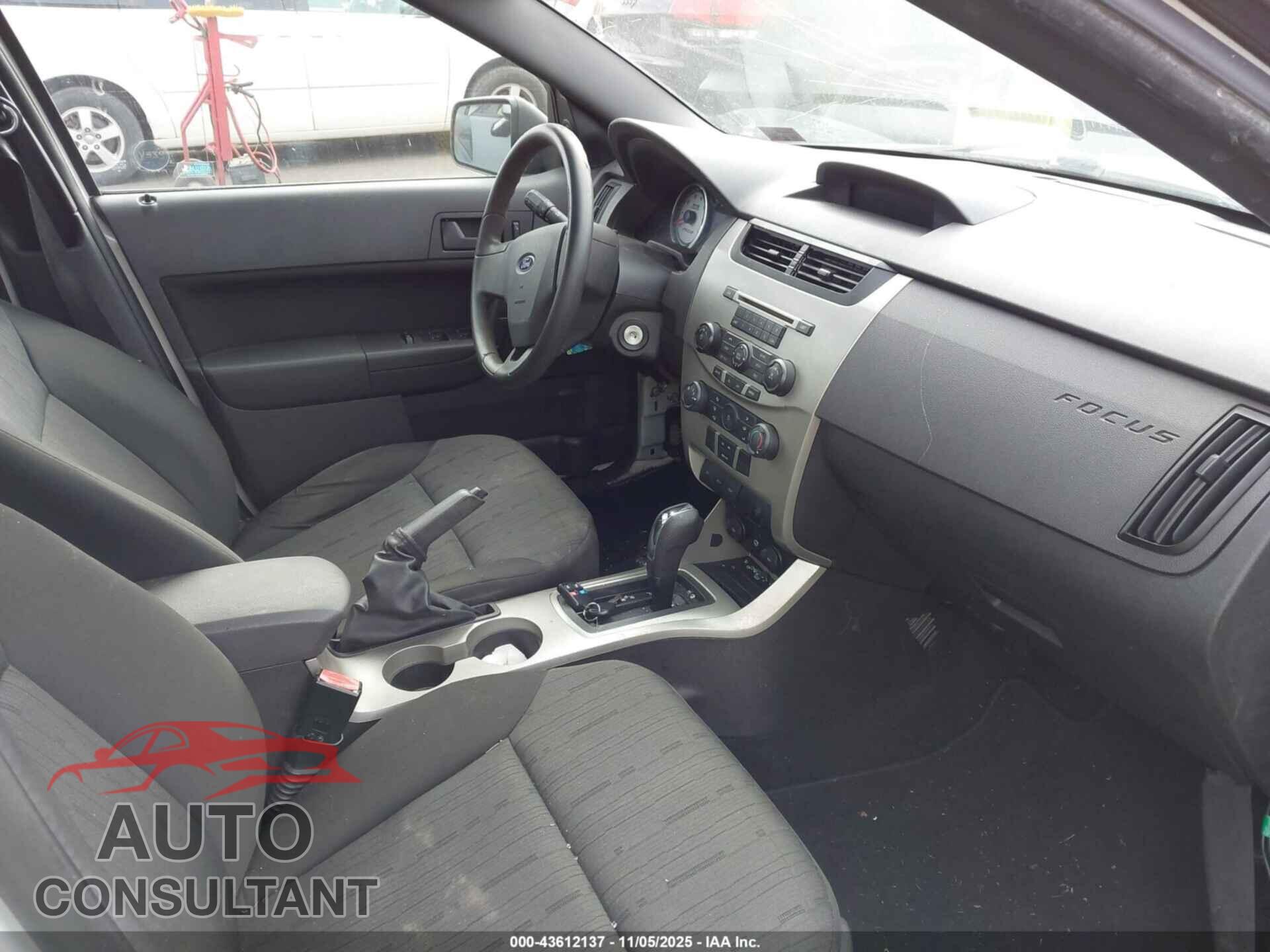 FORD FOCUS 2009 - 1FAHP35N89W242586