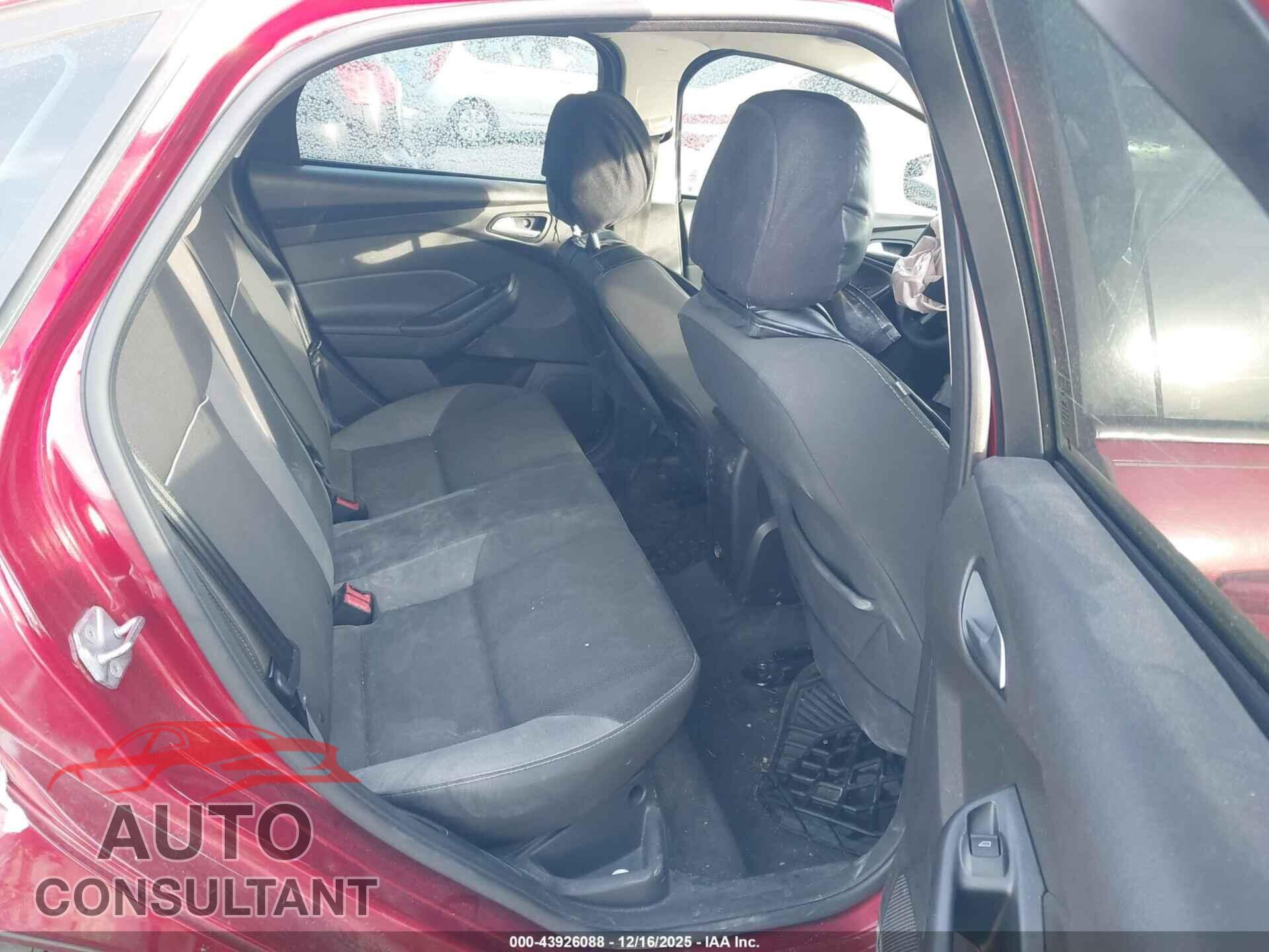 FORD FOCUS 2013 - 1FADP3F21DL113232