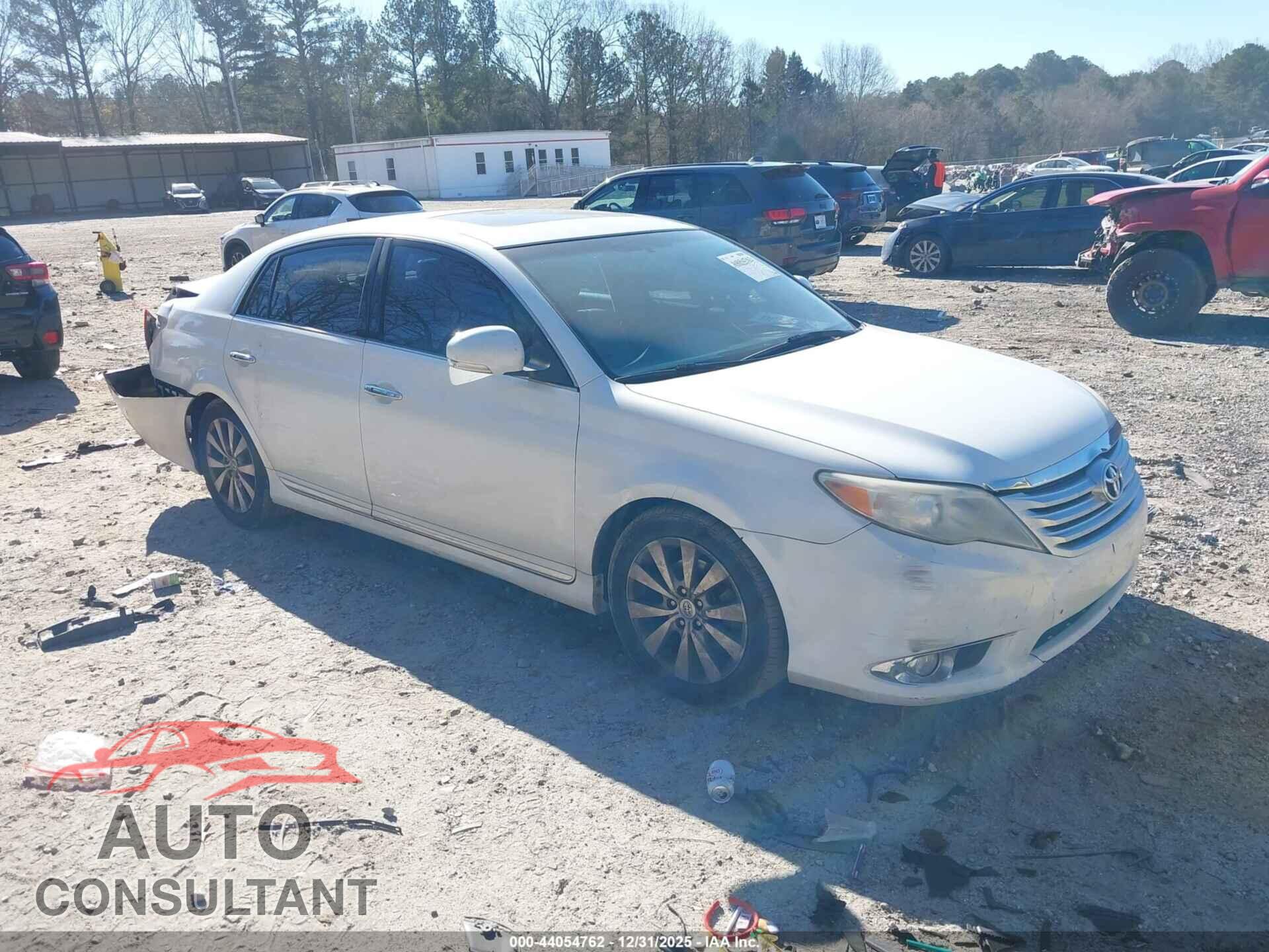 TOYOTA AVALON 2011 - 4T1BK3DBXBU388717