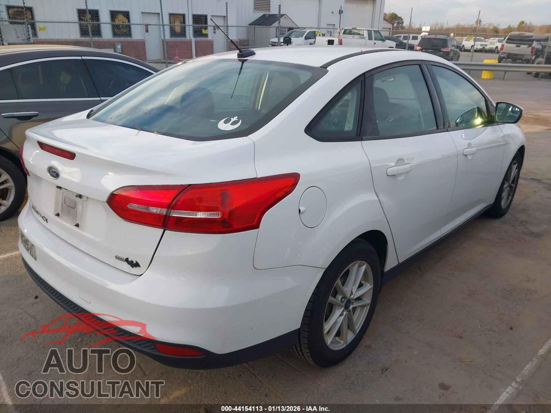 FORD FOCUS 2017 - 1FADP3F23HL278219