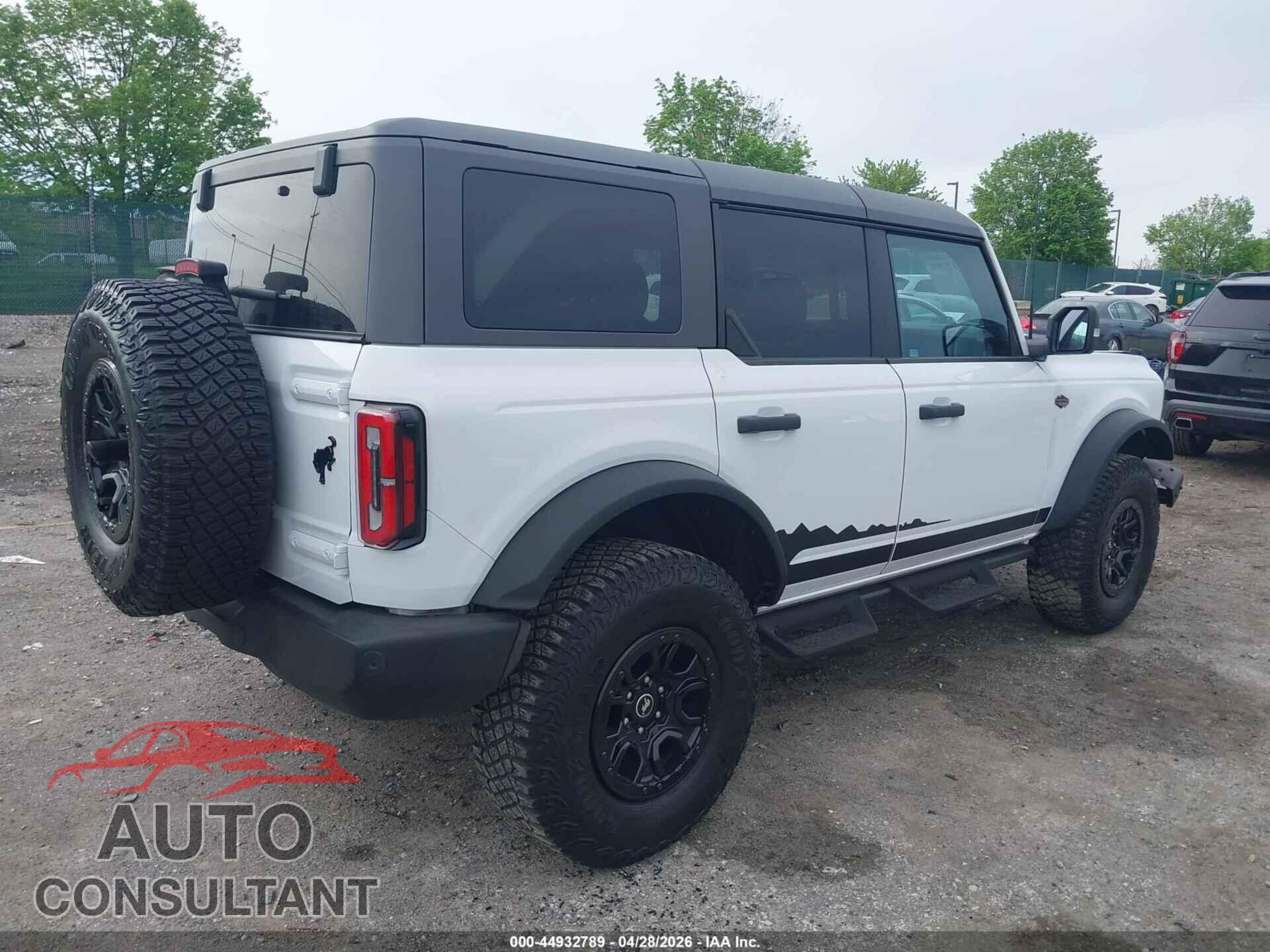 FORD BRONCO 2023 - 1FMEE5DP2PLB52667