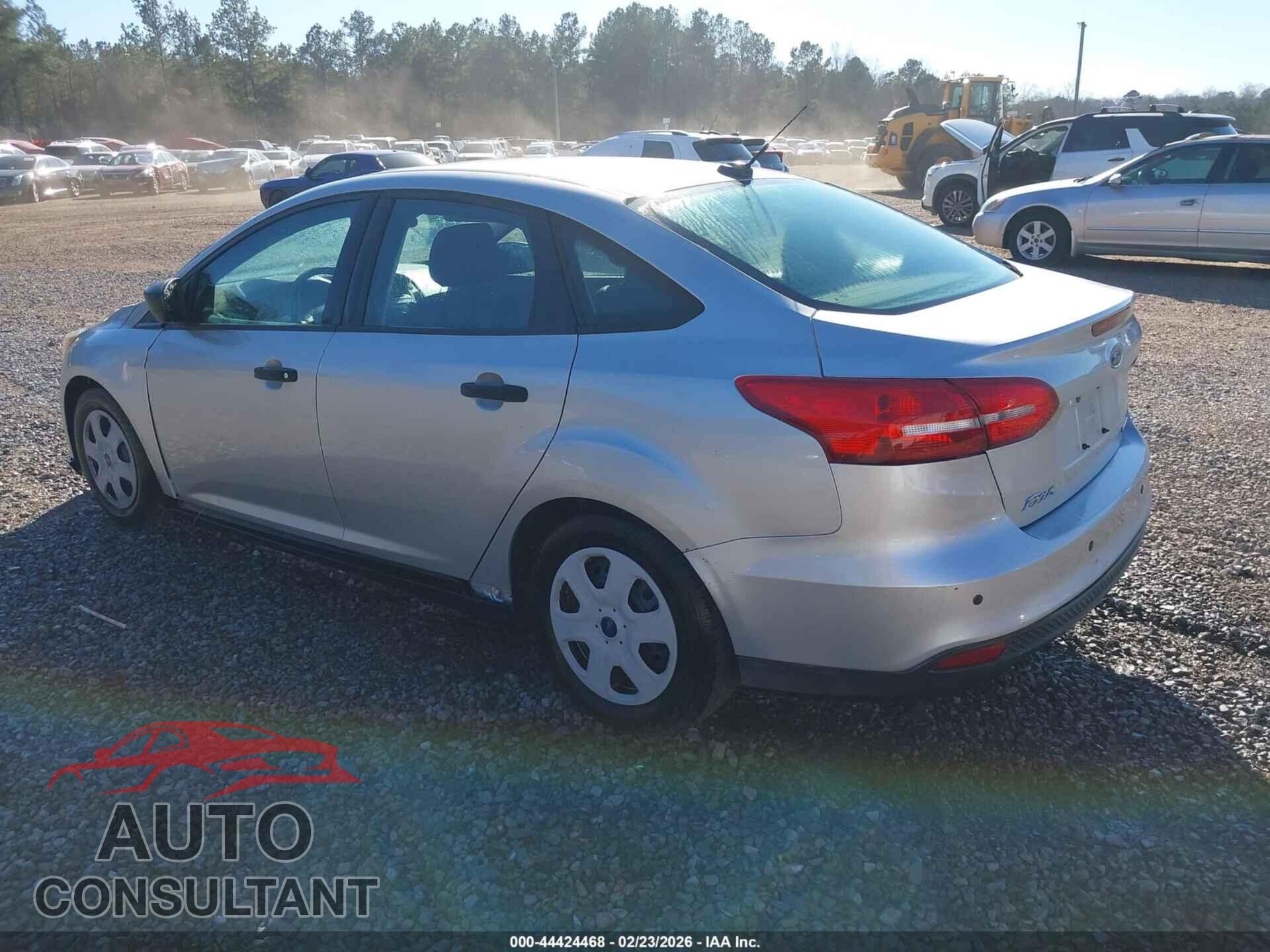 FORD FOCUS 2016 - 1FADP3E28GL306841