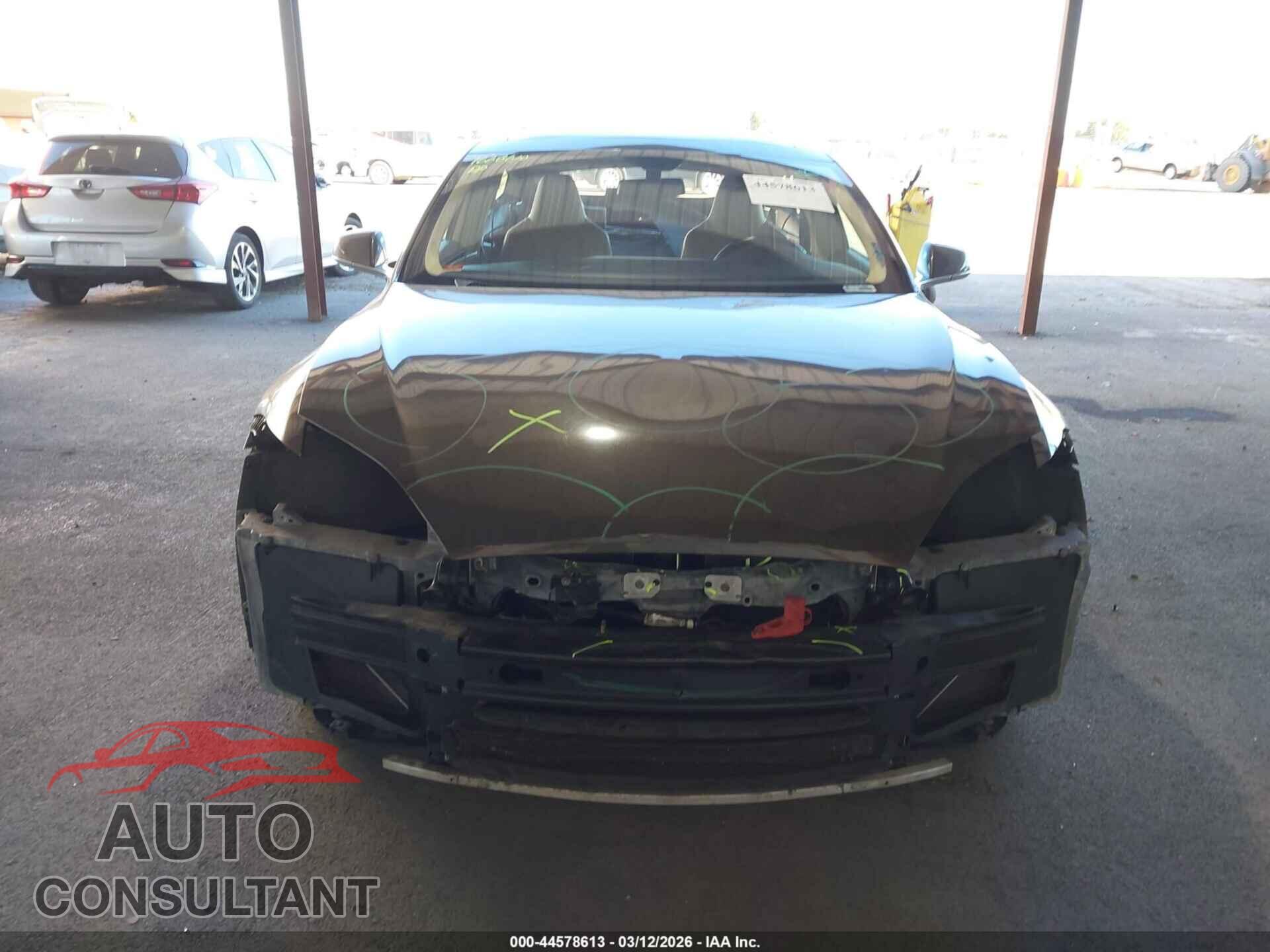 TESLA MODEL S 2013 - 5YJSA1DN6DFP06074
