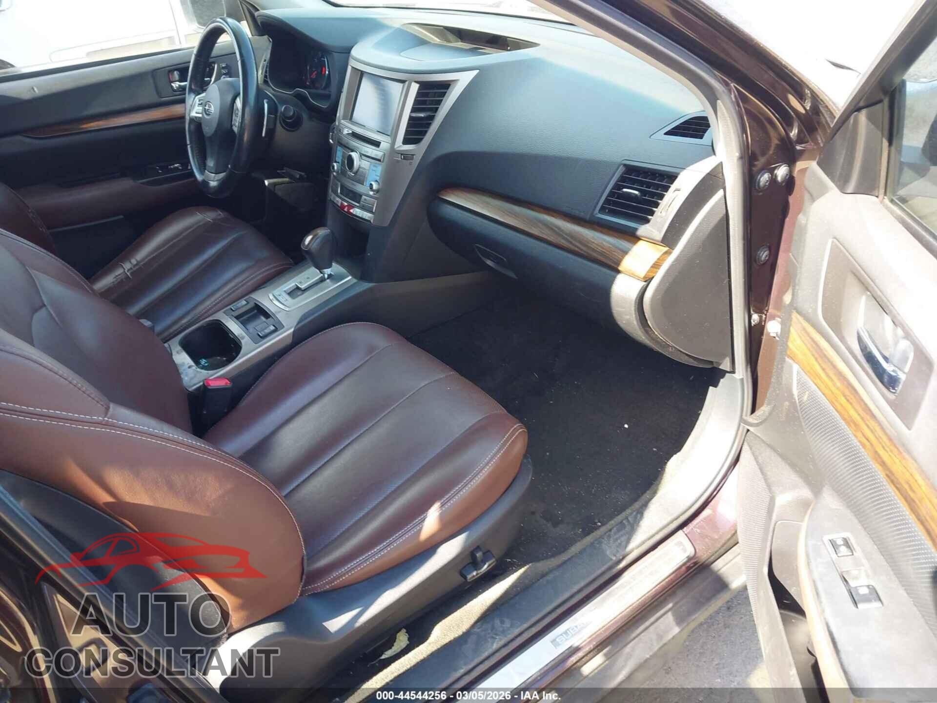 SUBARU OUTBACK 2013 - 4S4BRBSC6D3246259