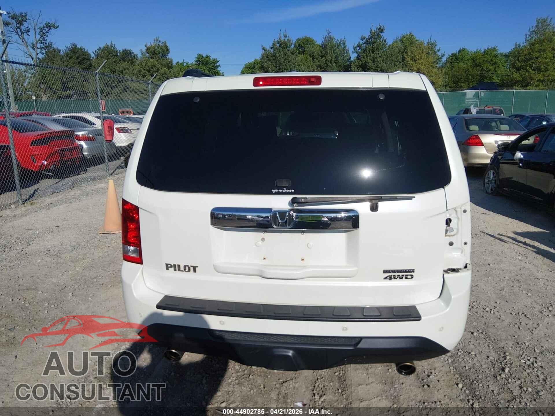 HONDA PILOT 2013 - 5FNYF4H99DB005149