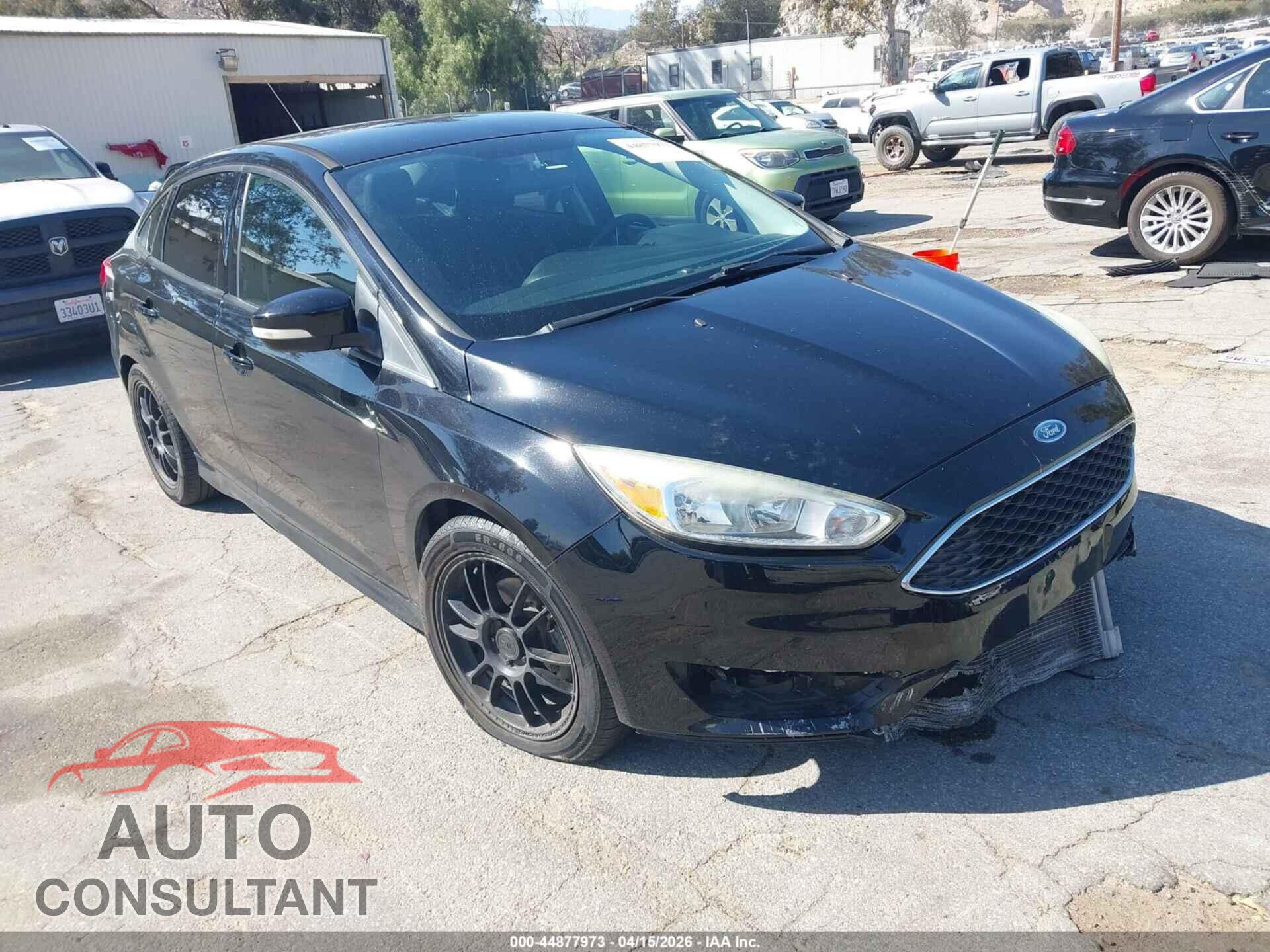 FORD FOCUS 2016 - 1FADP3F22GL268263