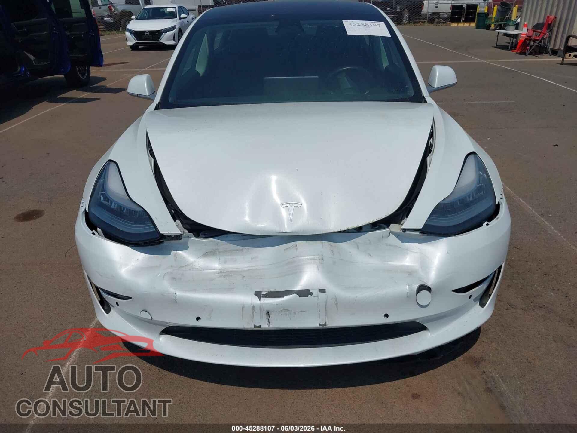 TESLA MODEL 3 2018 - 5YJ3E1EA6JF126470