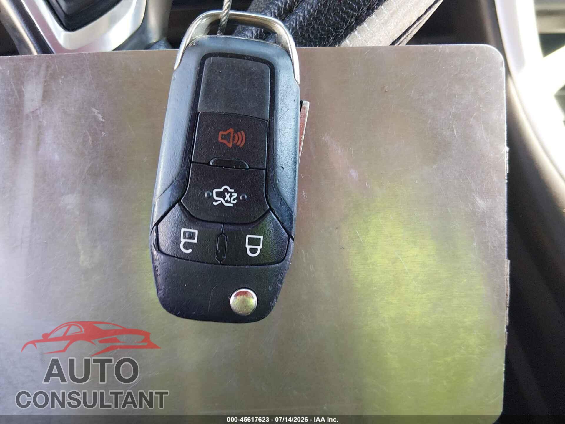 FORD FUSION 2013 - 3FA6P0HR5DR233988