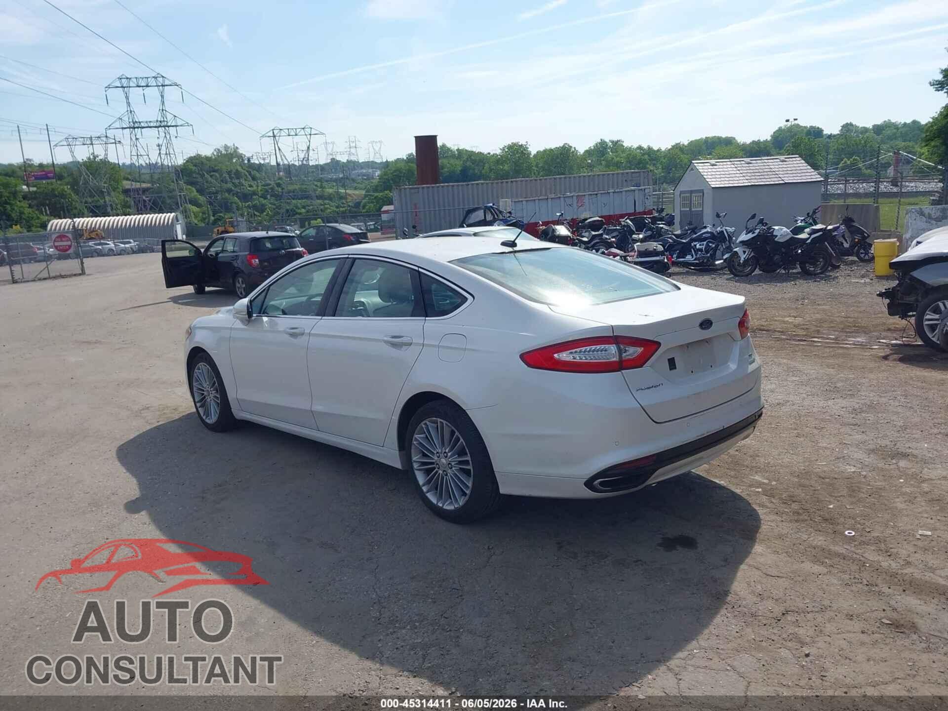 FORD FUSION 2013 - 3FA6P0H92DR104901