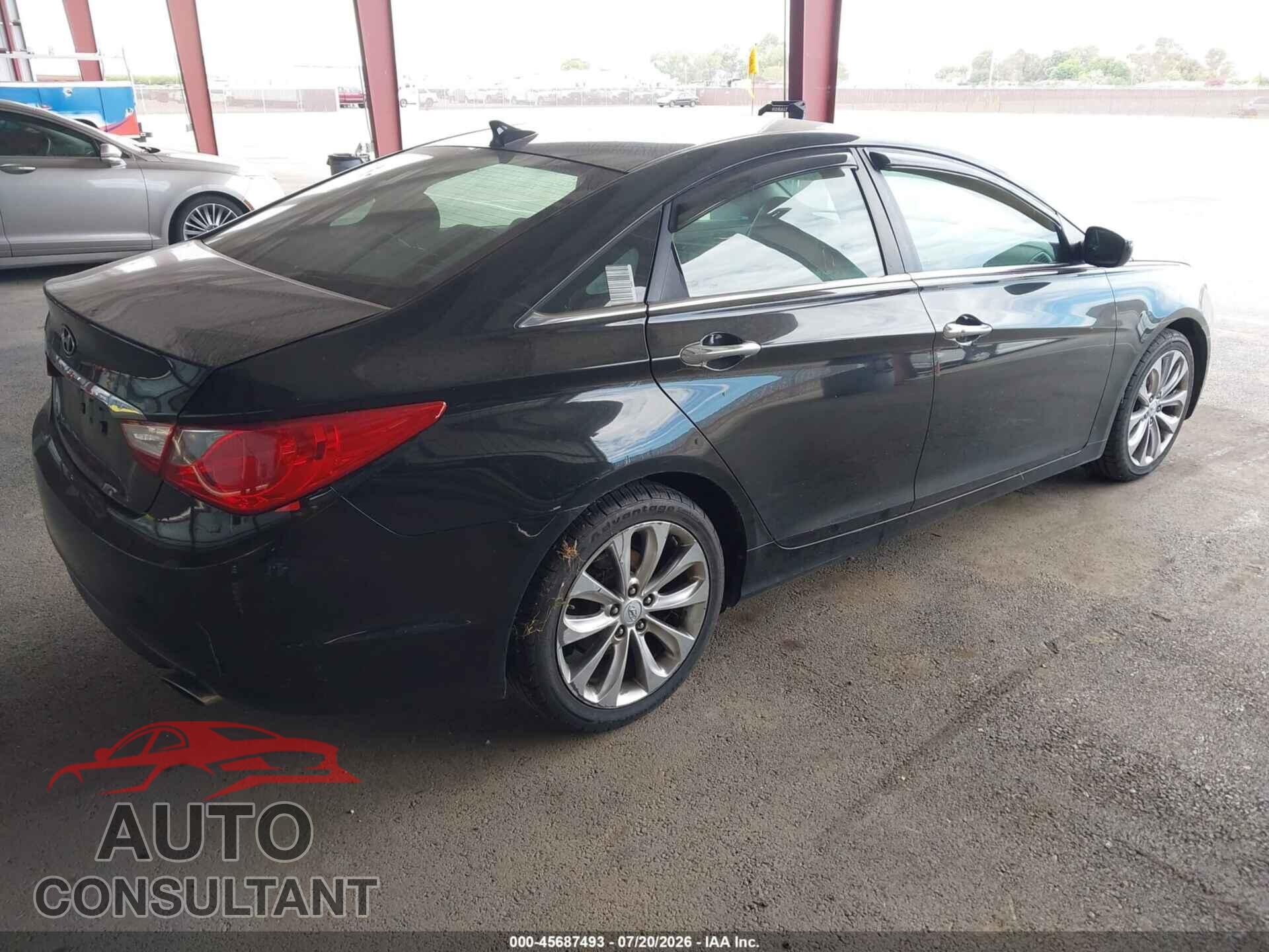 HYUNDAI SONATA 2011 - 5NPEC4AC8BH148254