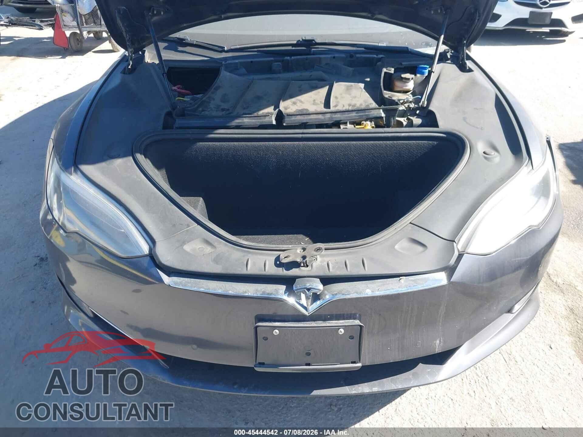 TESLA MODEL S 2019 - 5YJSA1E21KF335696