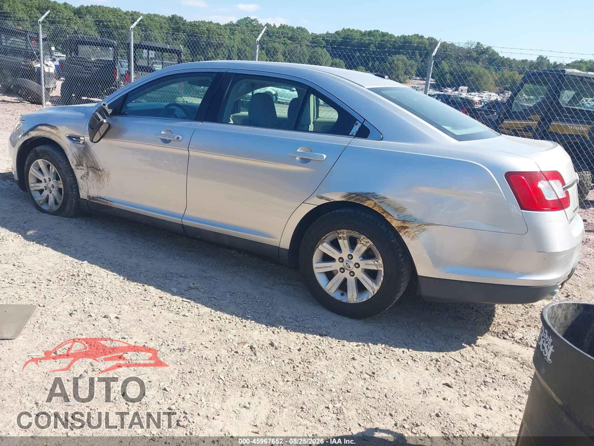 FORD TAURUS 2011 - 1FAHP2DW7BG147859