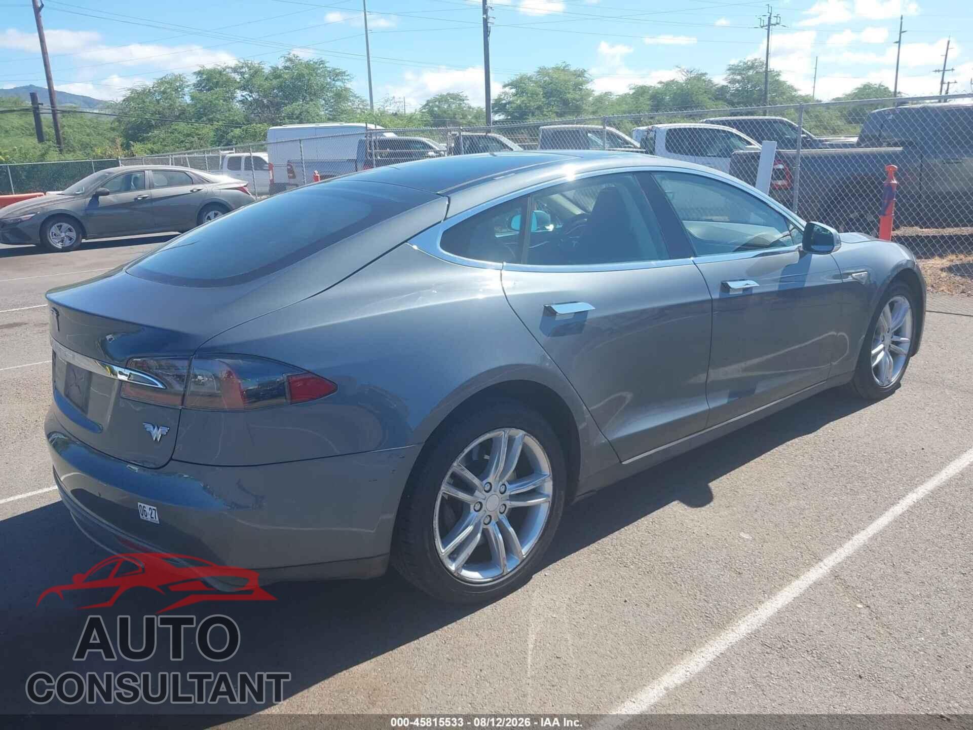 TESLA MODEL S 2013 - 5YJSA1CG4DFP03659