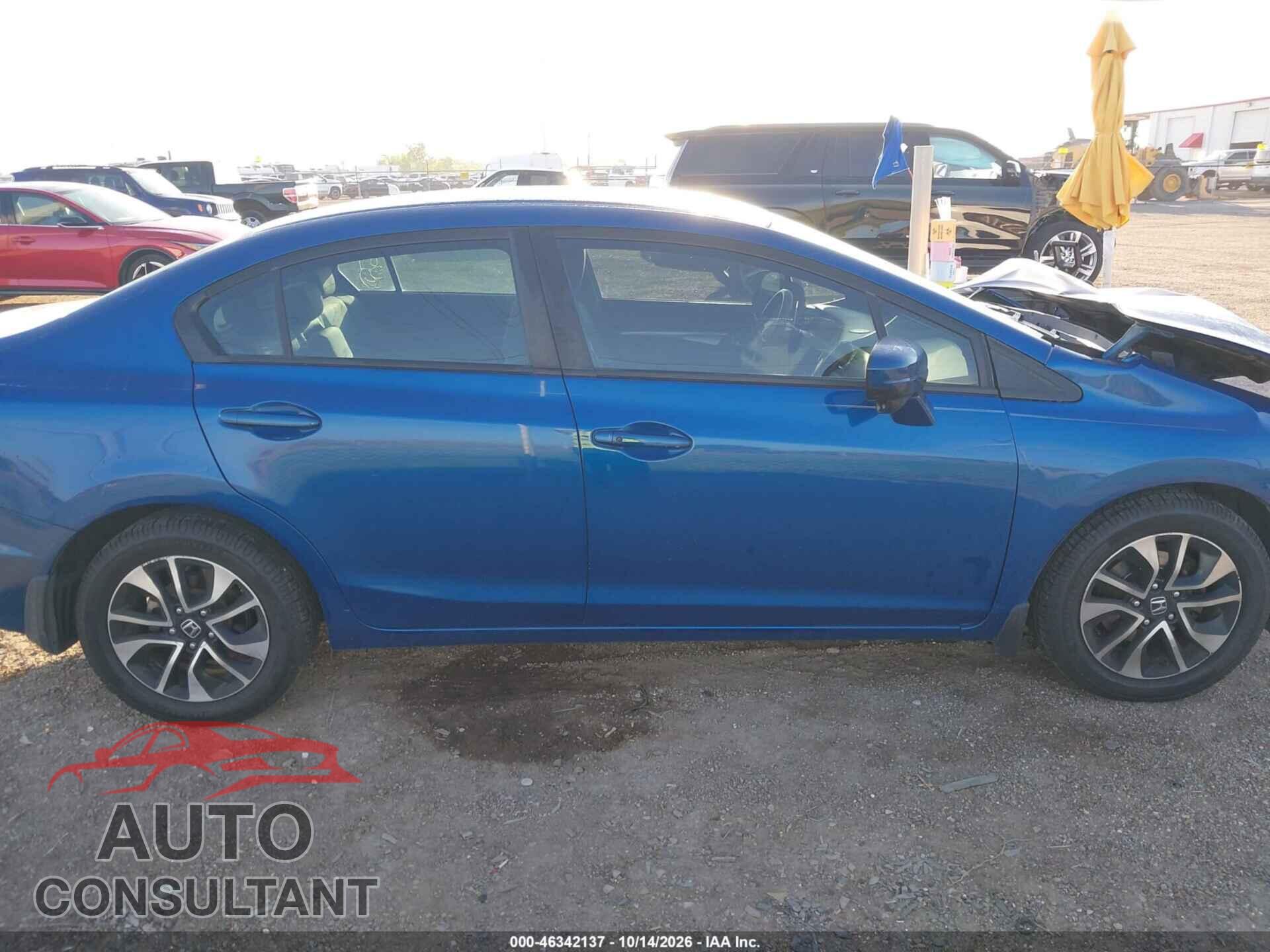 HONDA CIVIC 2015 - 19XFB2F82FE024572