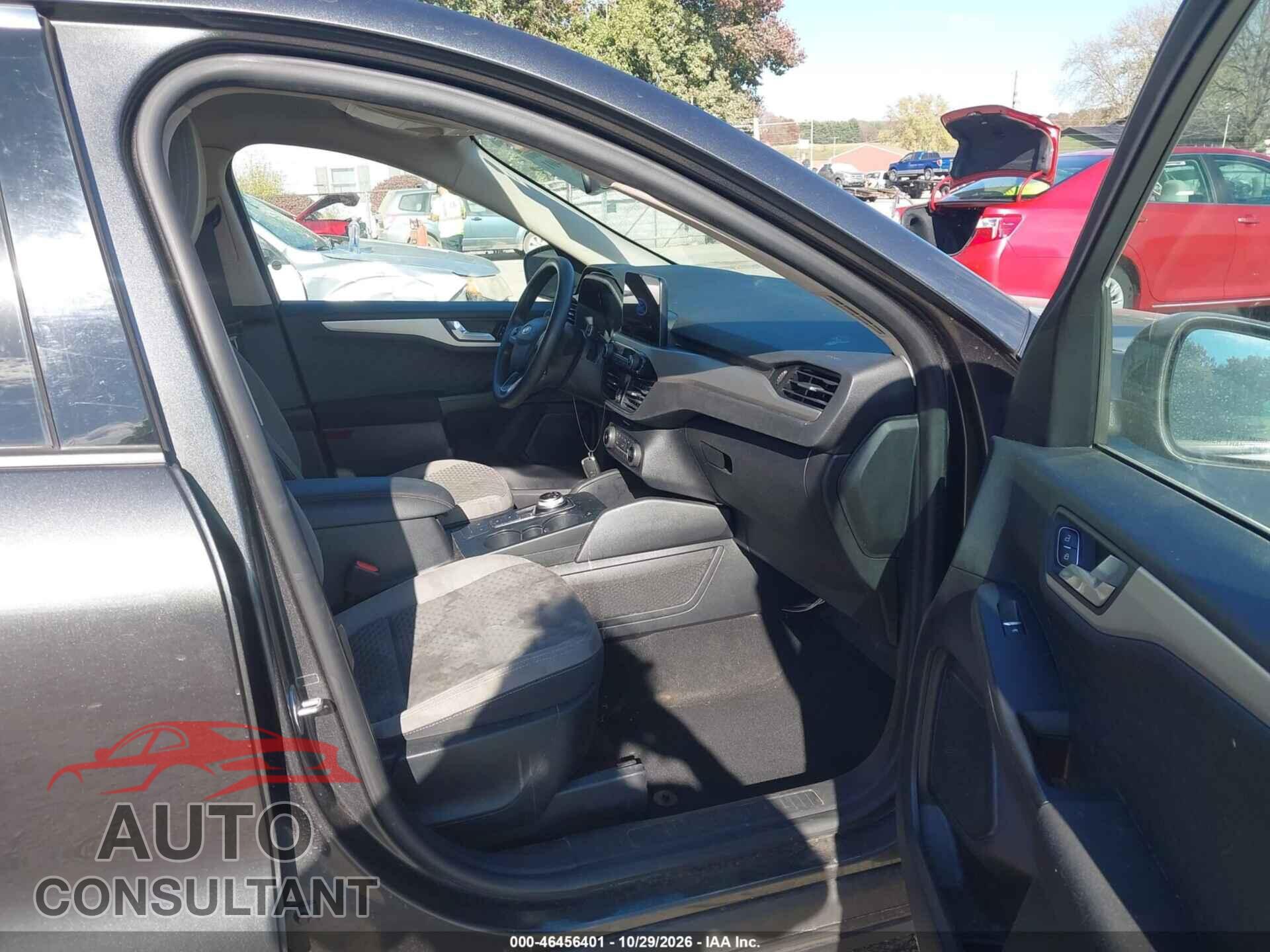 FORD ESCAPE 2020 - 1FMCU0G65LUA27652