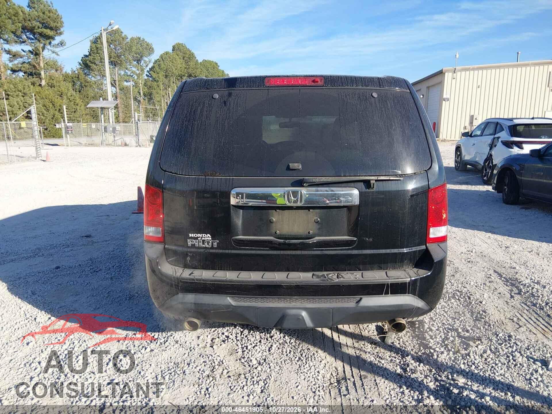 HONDA PILOT 2015 - 5FNYF3H63FB031670
