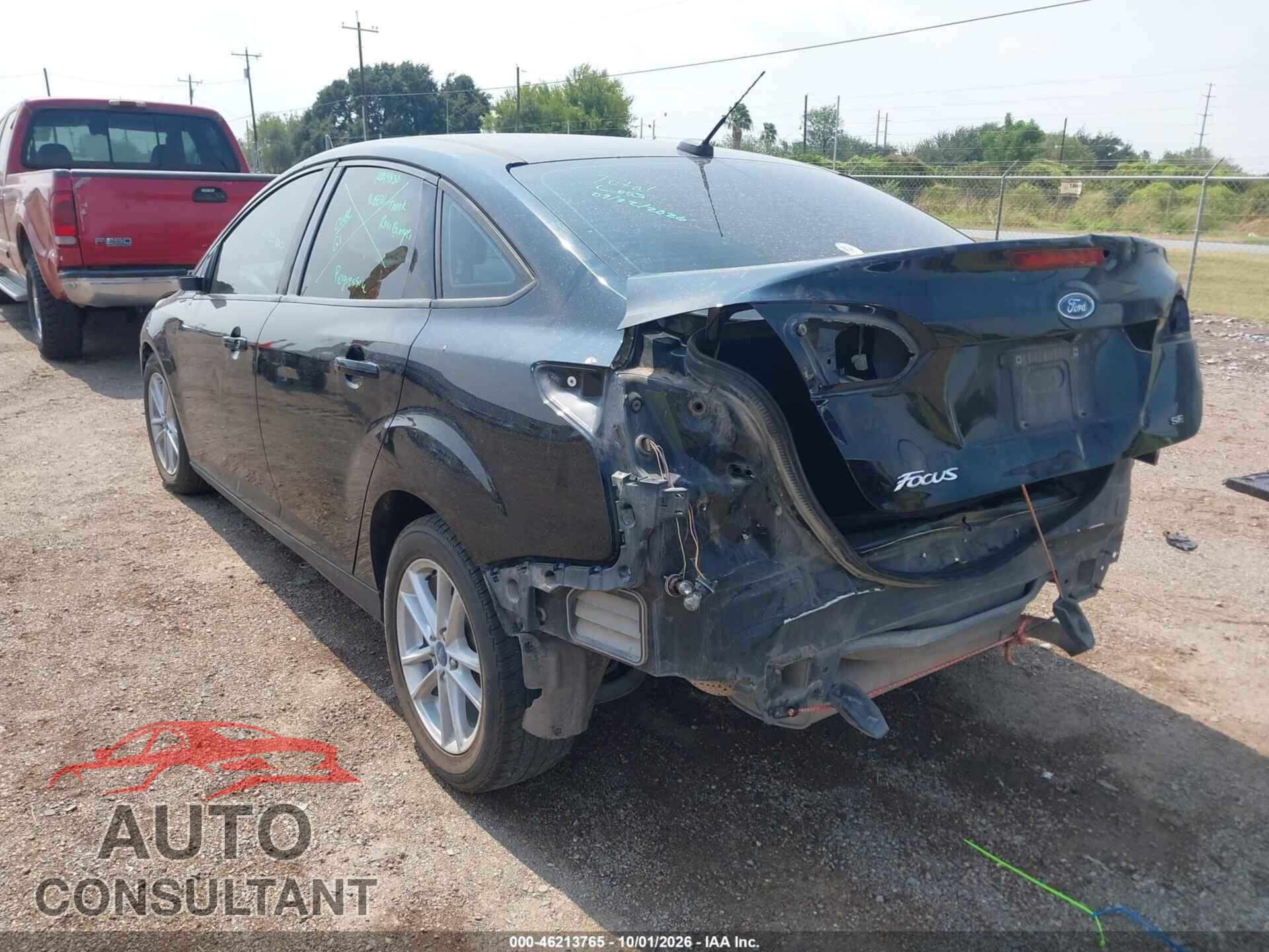FORD FOCUS 2017 - 1FADP3F26HL342396