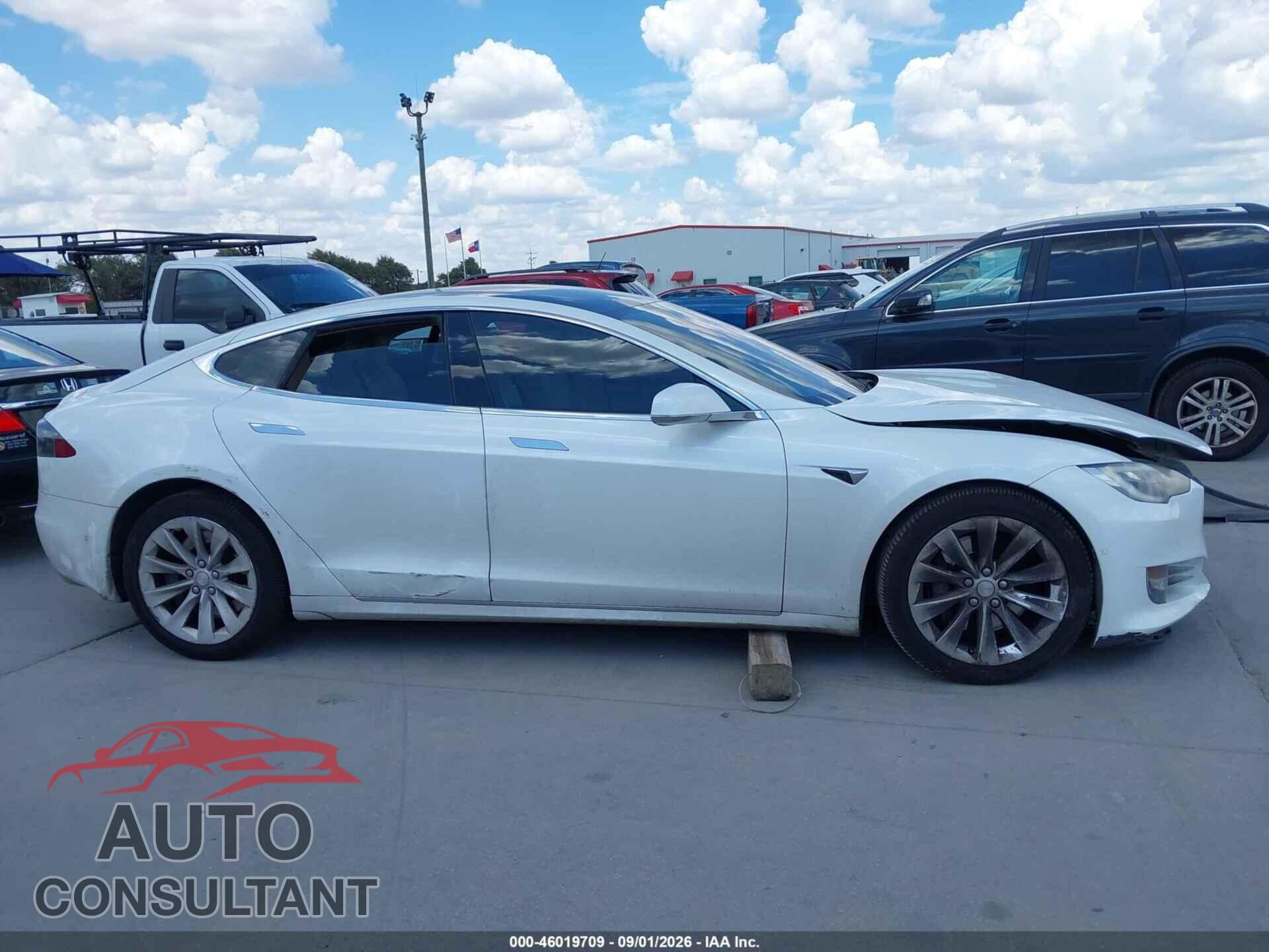 TESLA MODEL S 2017 - 5YJSA1E23HF201443