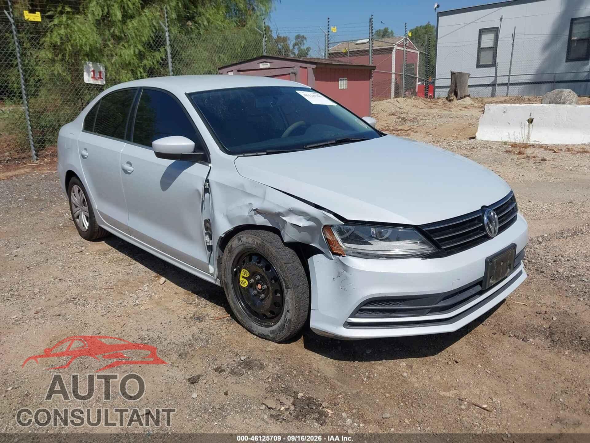 VOLKSWAGEN JETTA 2017 - 3VW2B7AJXHM320483