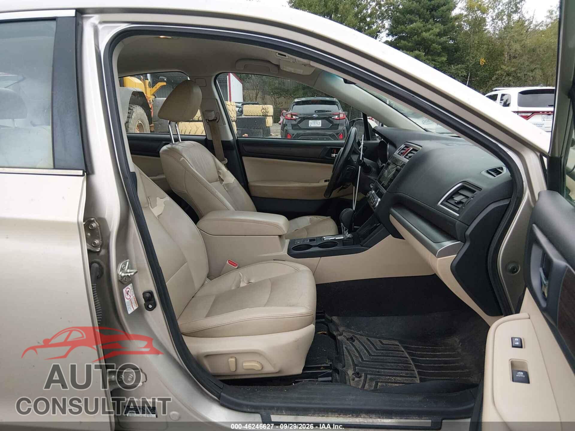 SUBARU LEGACY 2015 - 4S3BNAJ60F3064565
