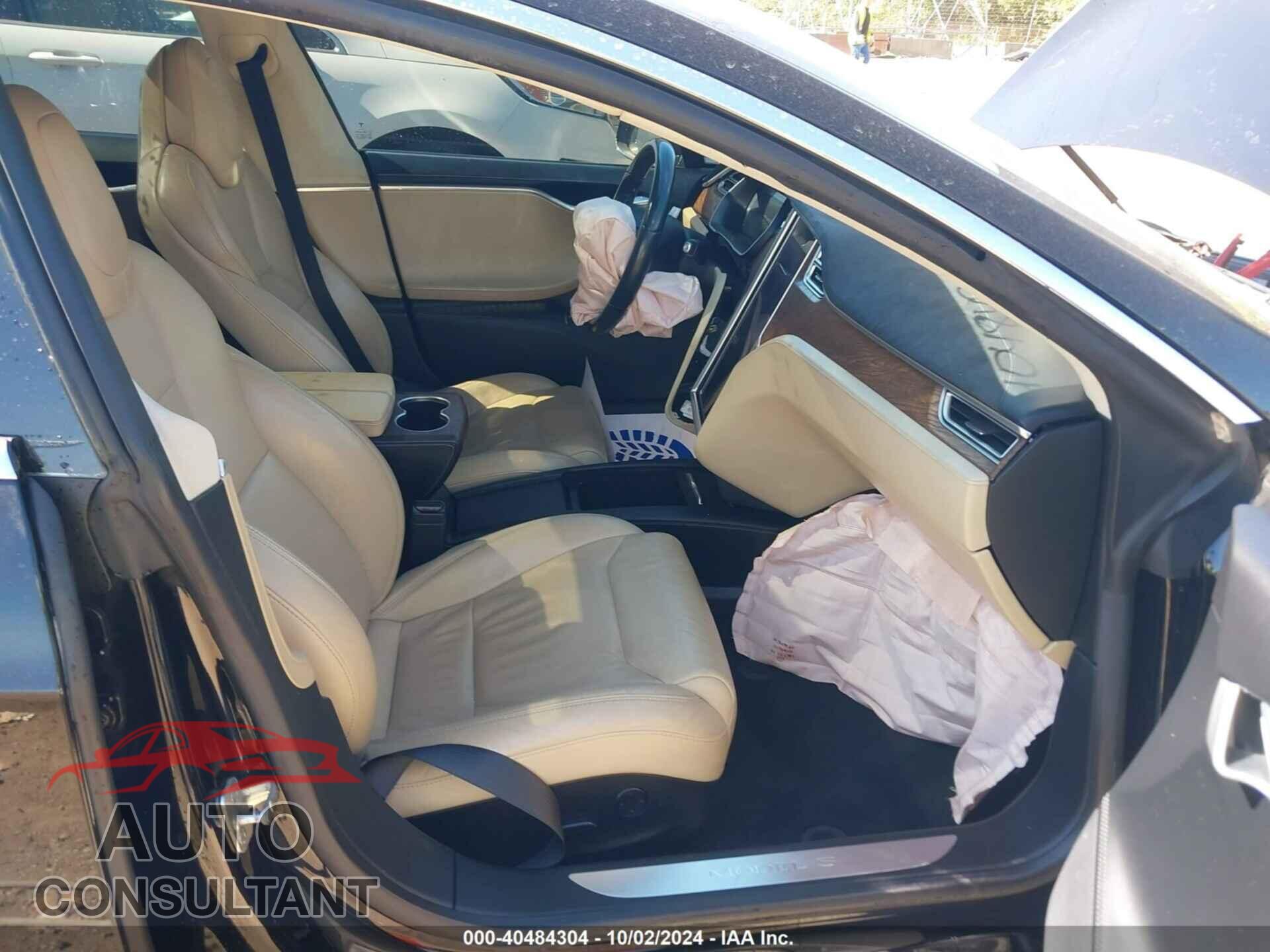 TESLA MODEL S 2017 - 5YJSA1E27HF195291