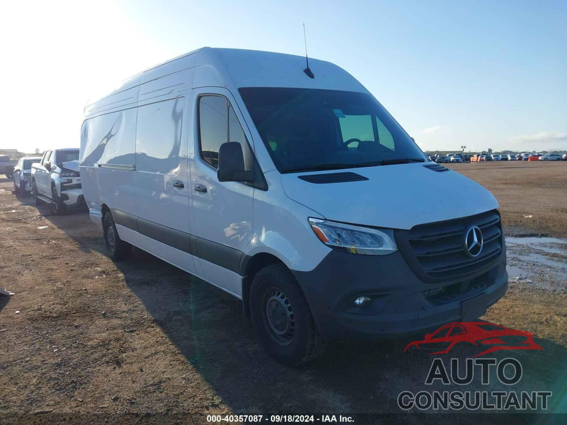 MERCEDES-BENZ SPRINTER 2500 2024 - W1Y4NDHY8RT174801