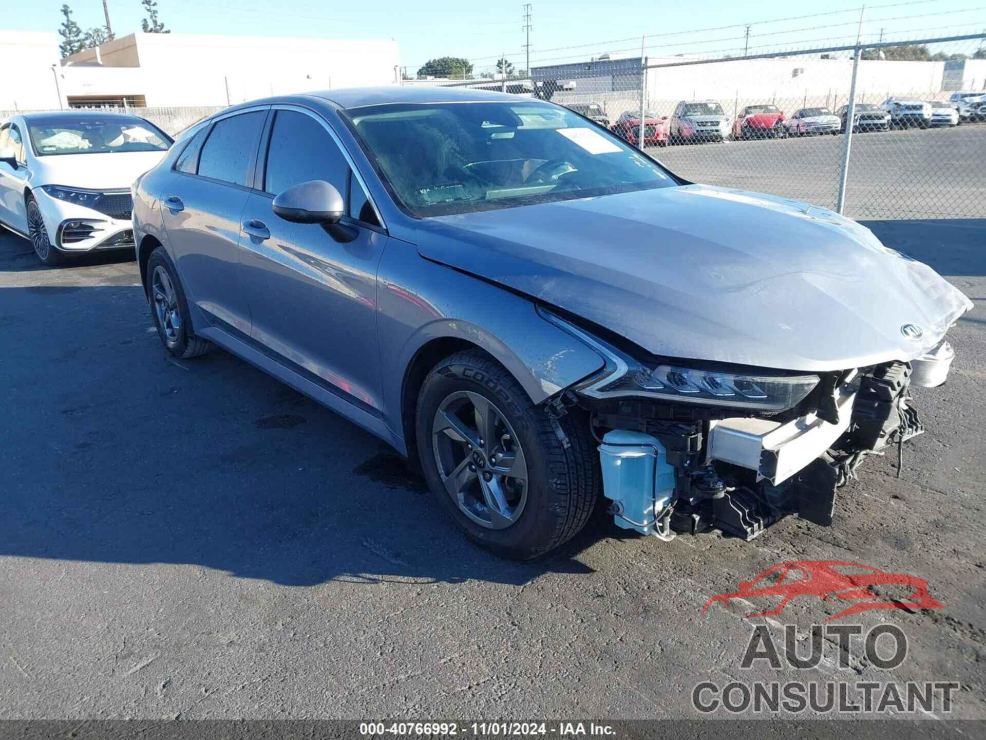 KIA K5 2021 - 5XXG14J28MG066240