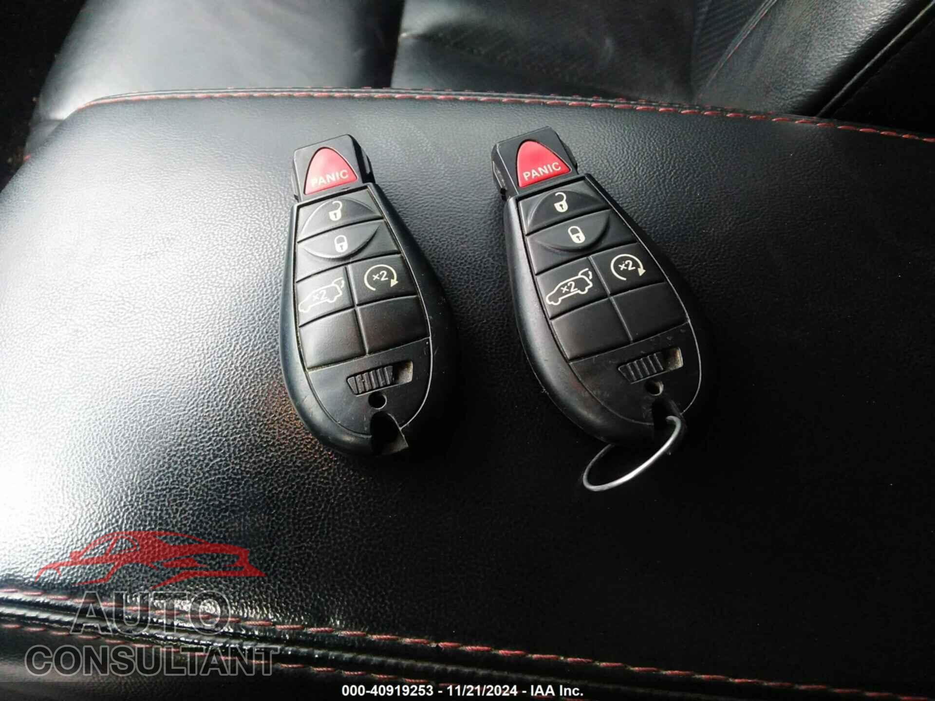 DODGE DURANGO 2012 - 1C4SDHCT3CC107032