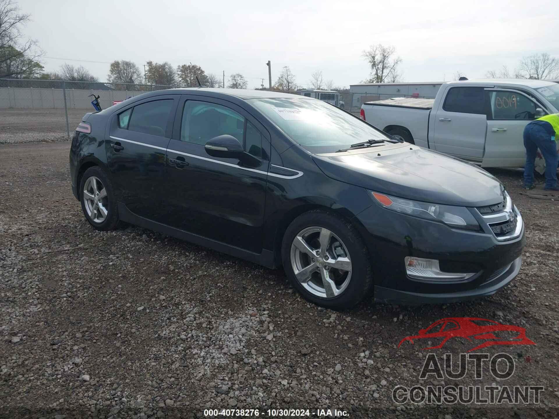 CHEVROLET VOLT 2013 - 1G1RC6E48DU121055